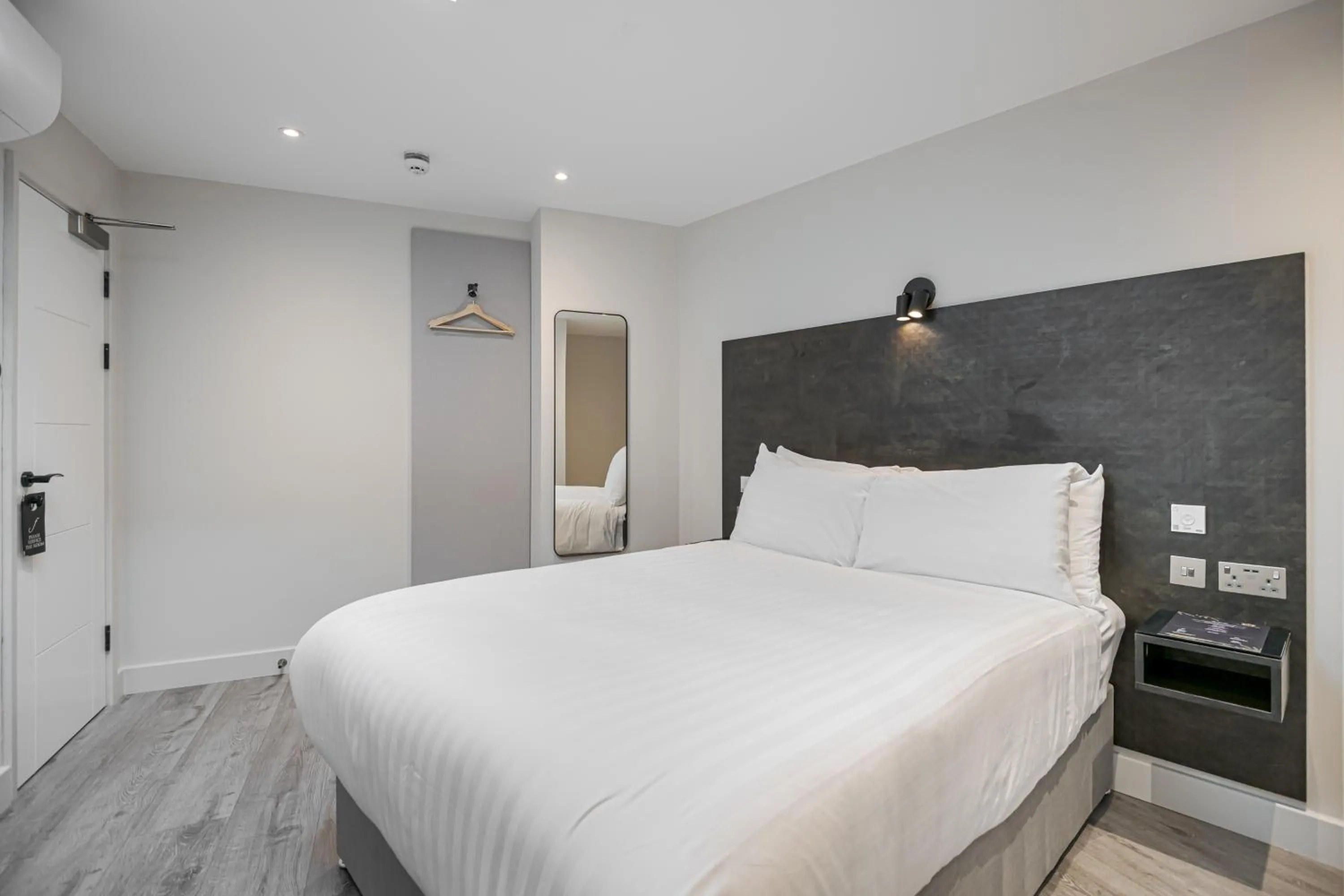 Bed in St Pancras Inn