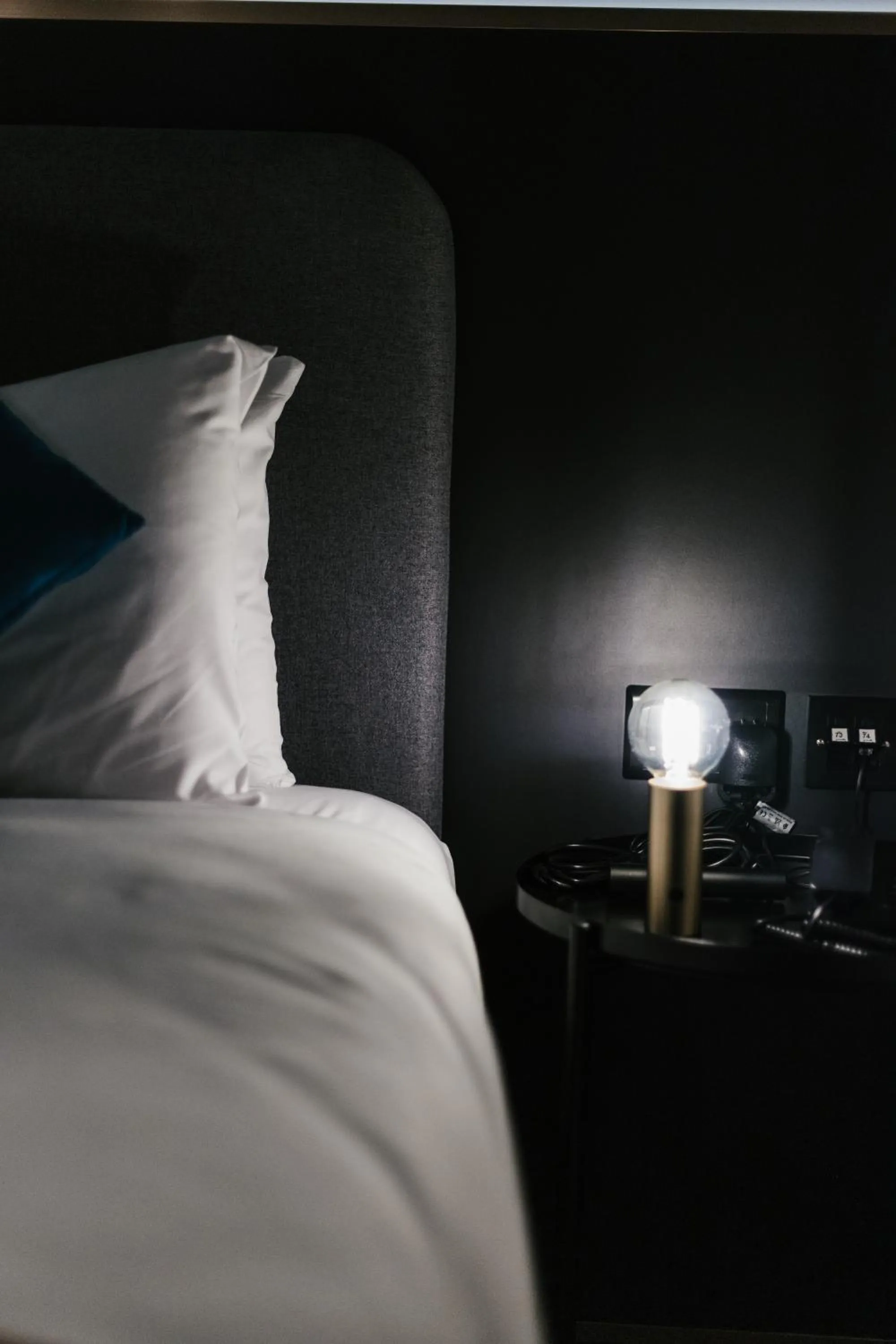 Bed in Eleven by Warren Collection