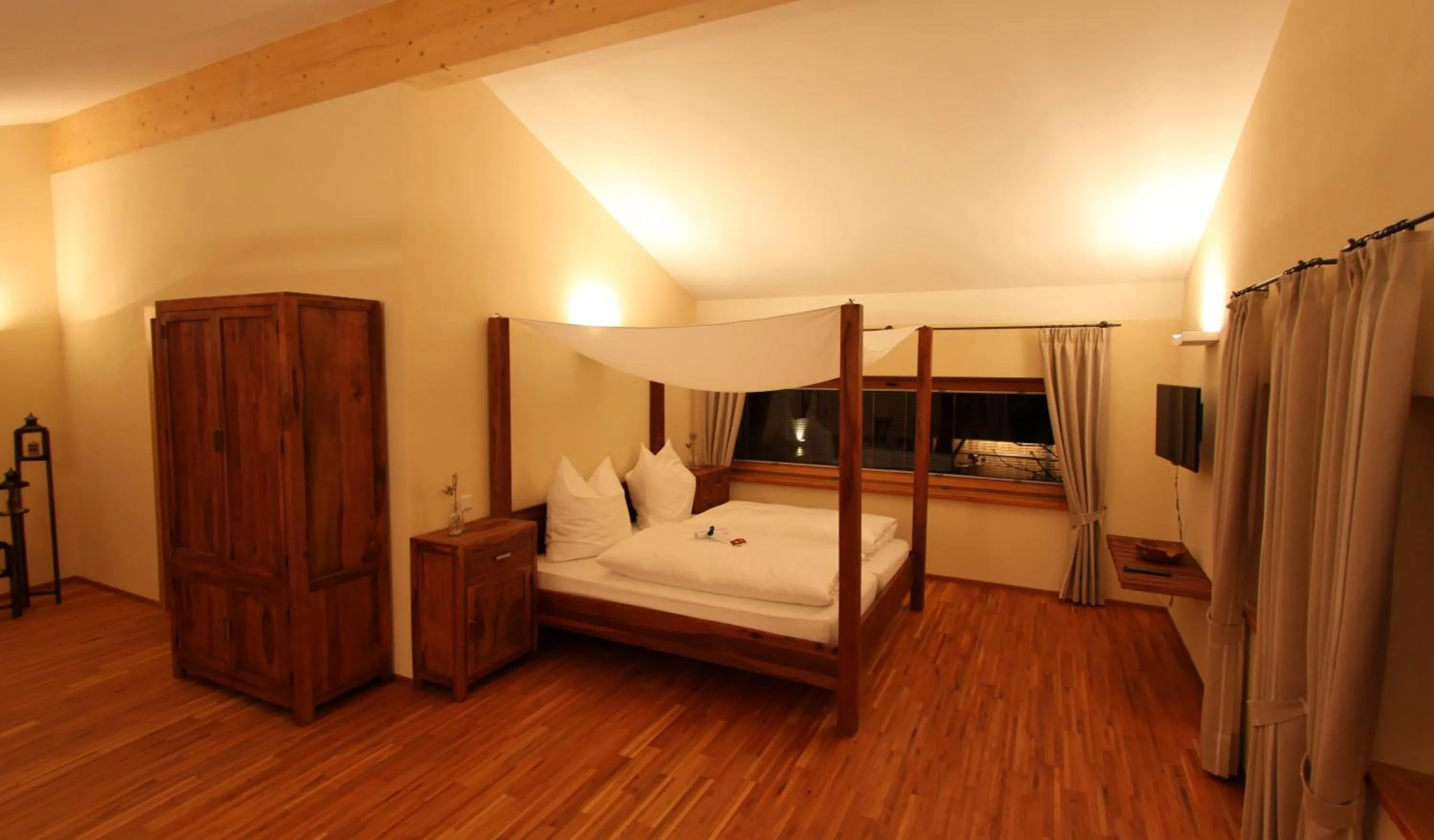 Bed in Gasthaus Murauer