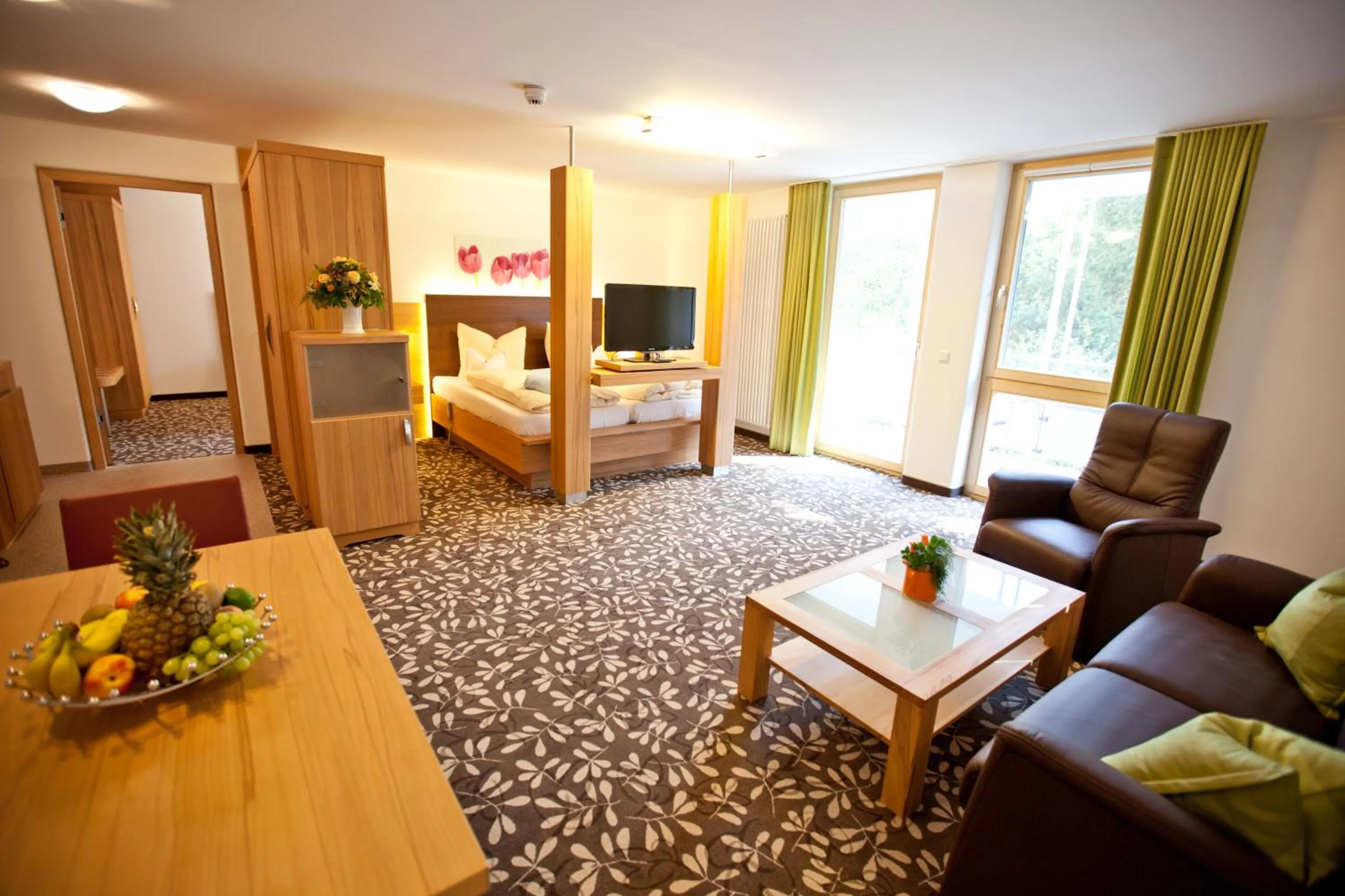 Photo of the whole room, Bed in Hotel und Appartementhof Waldeck