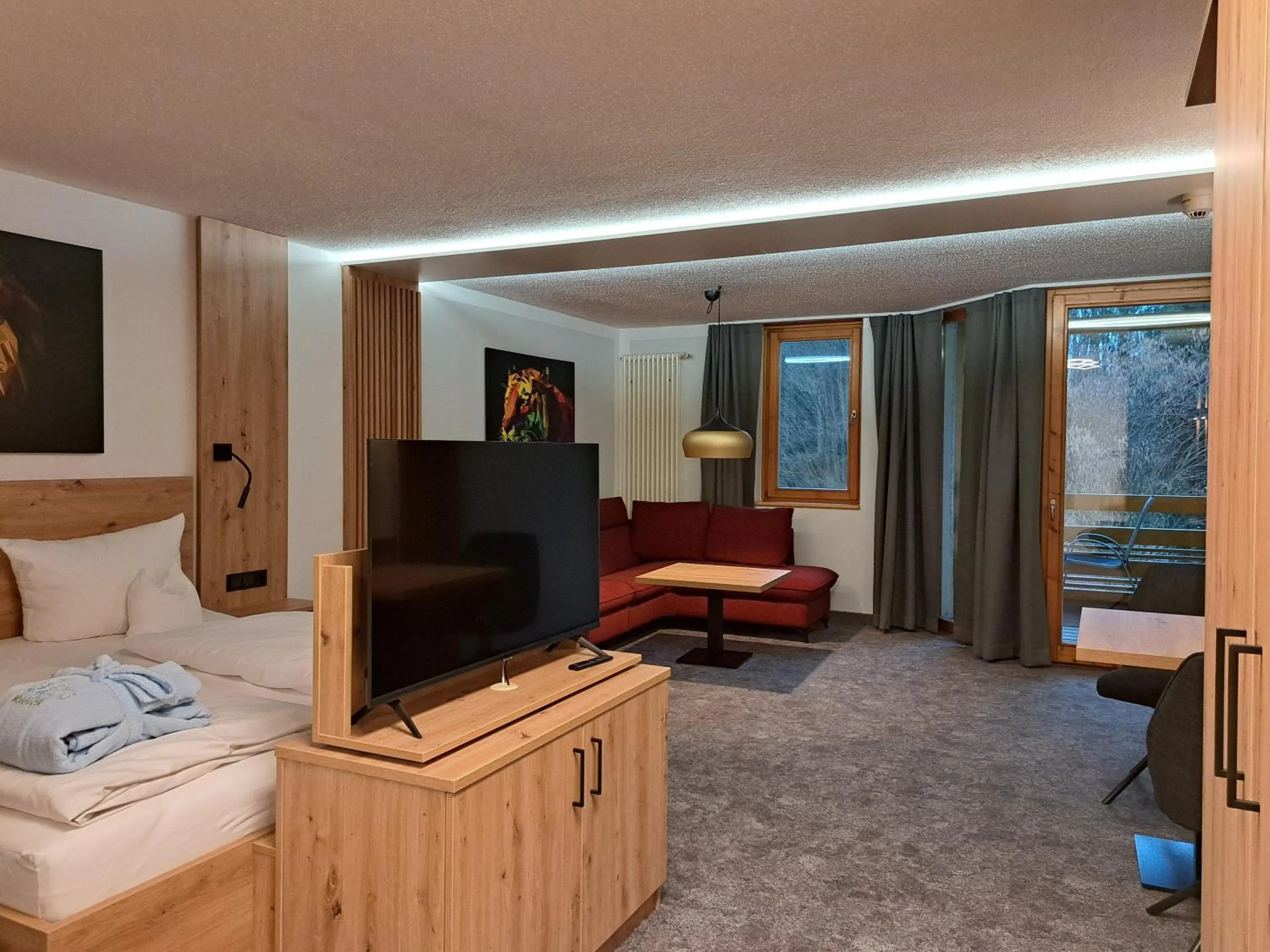 Photo of the whole room, Bed in Hotel und Appartementhof Waldeck