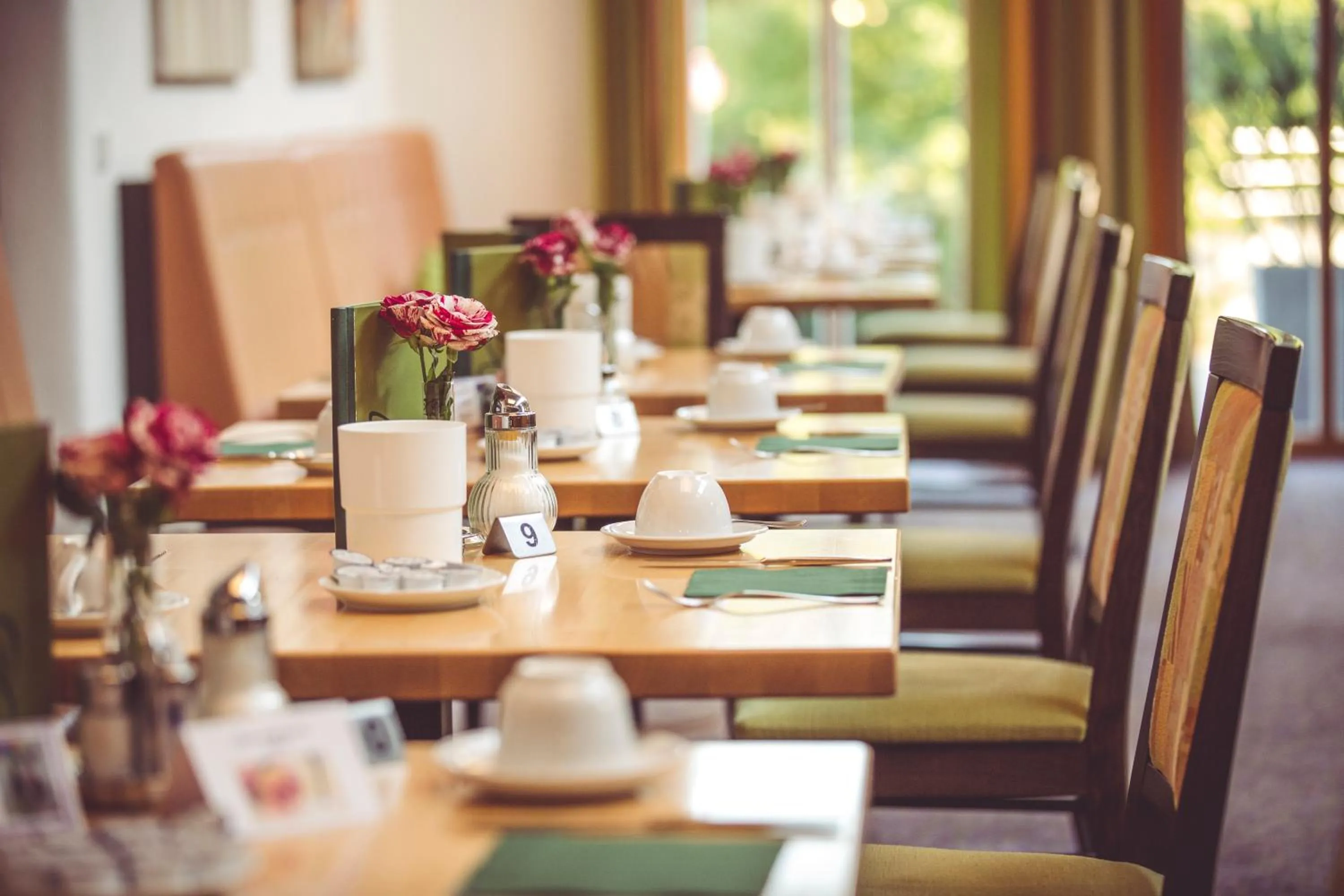 Restaurant/places to eat in Hotel und Appartementhof Waldeck