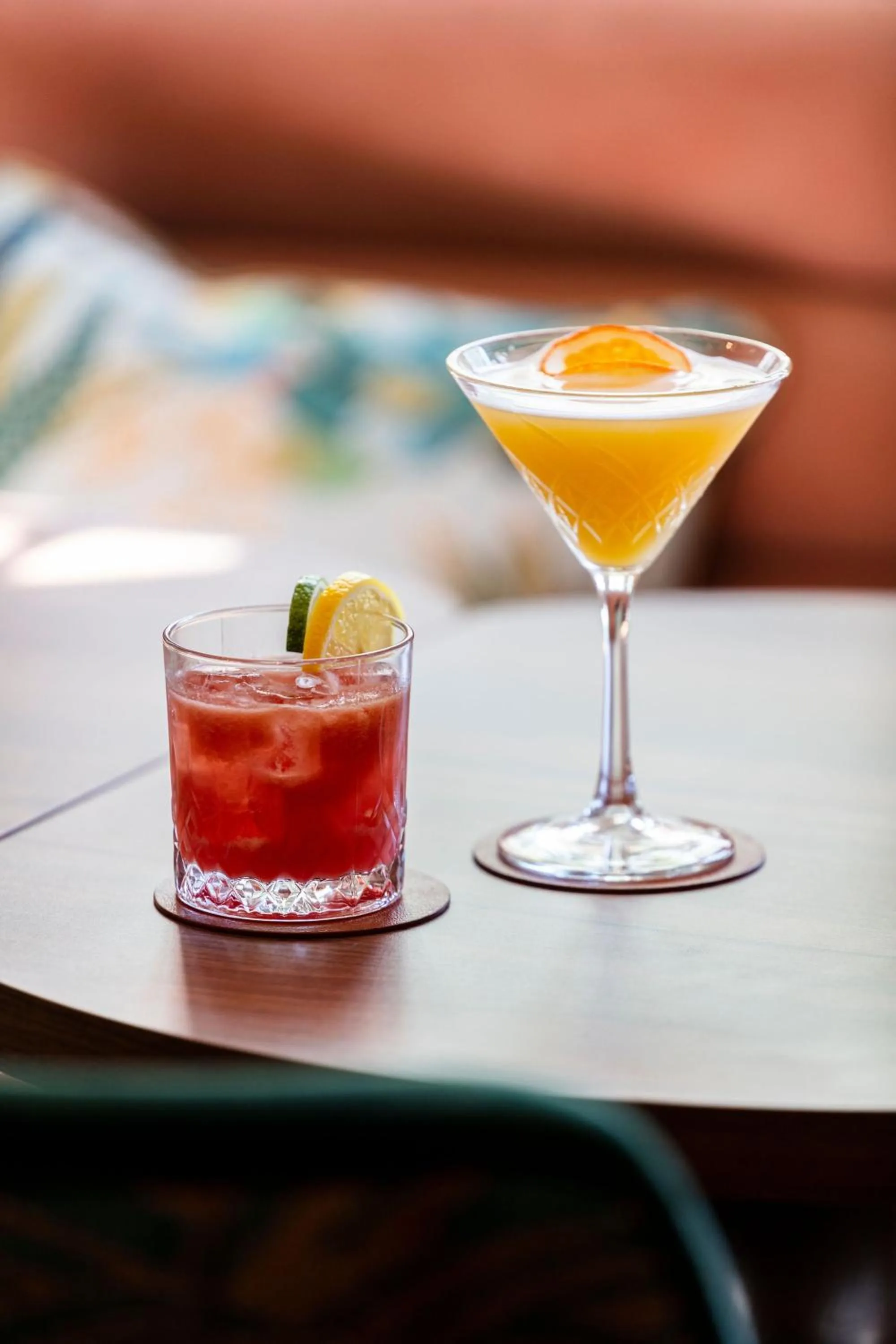 Lounge or bar in Hôtel et Restaurant La Bastide Bourrelly - Mathias Dandine