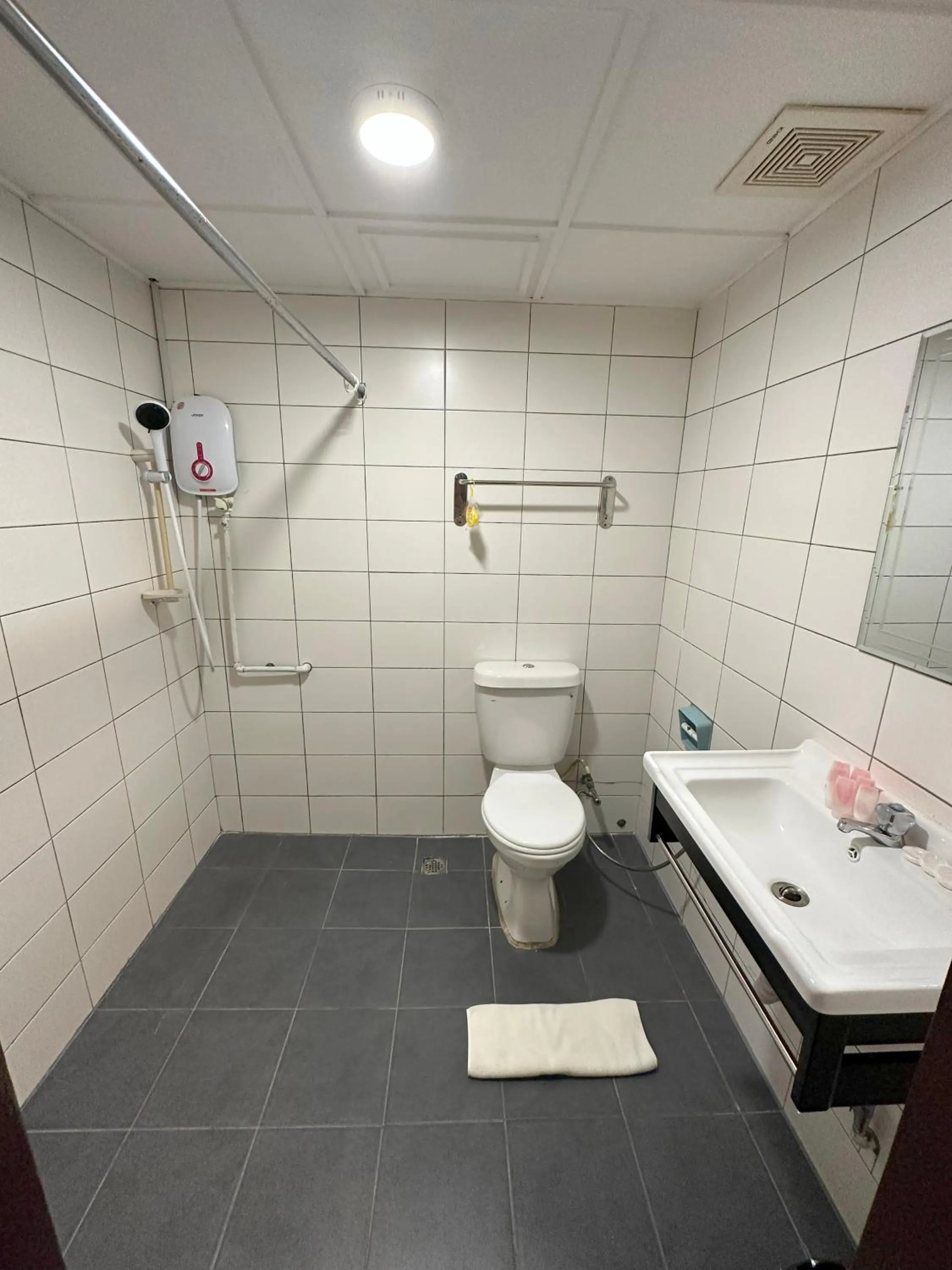 Bathroom in CU Boutique Hotel