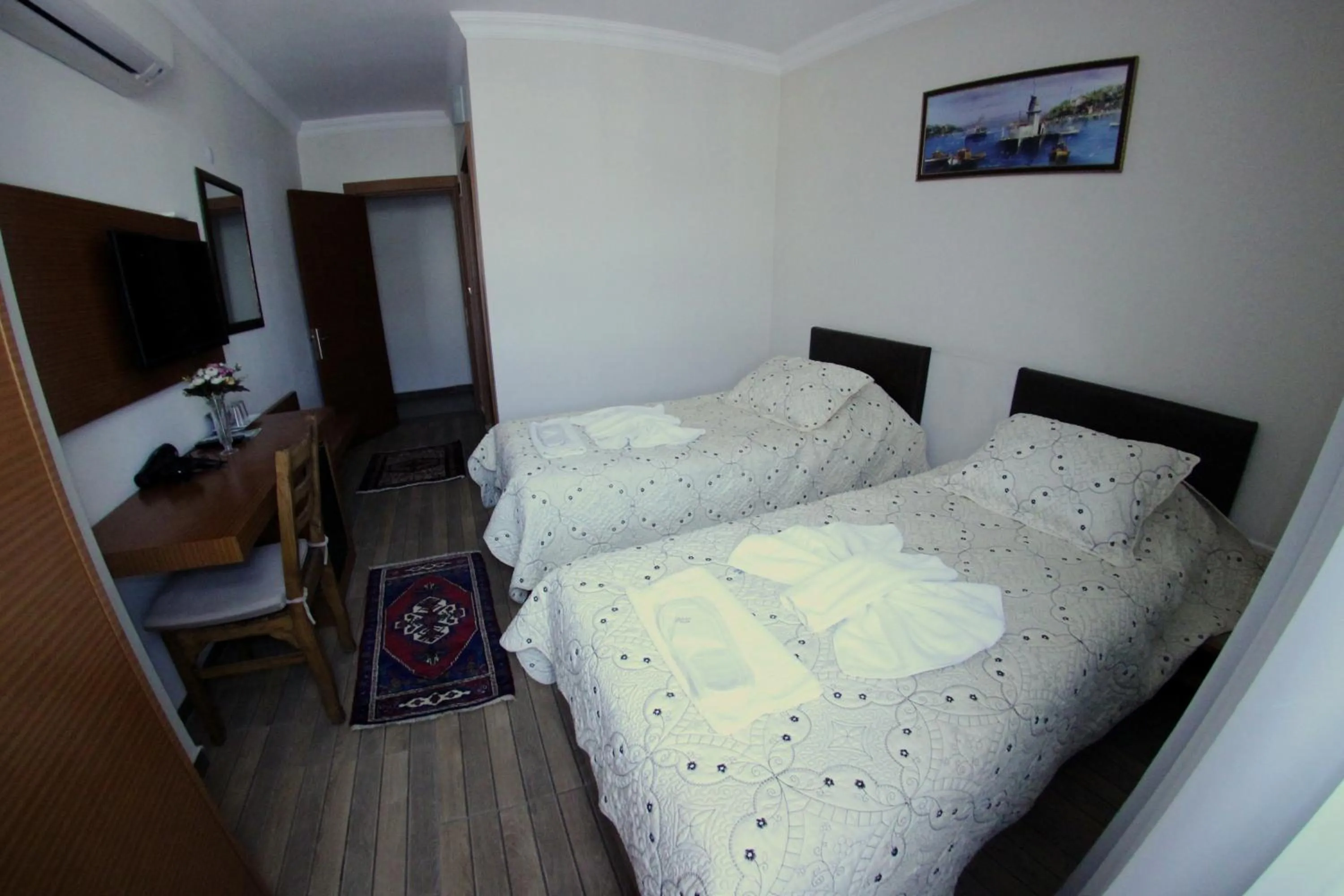 Photo of the whole room, Bed in Selena Hotel