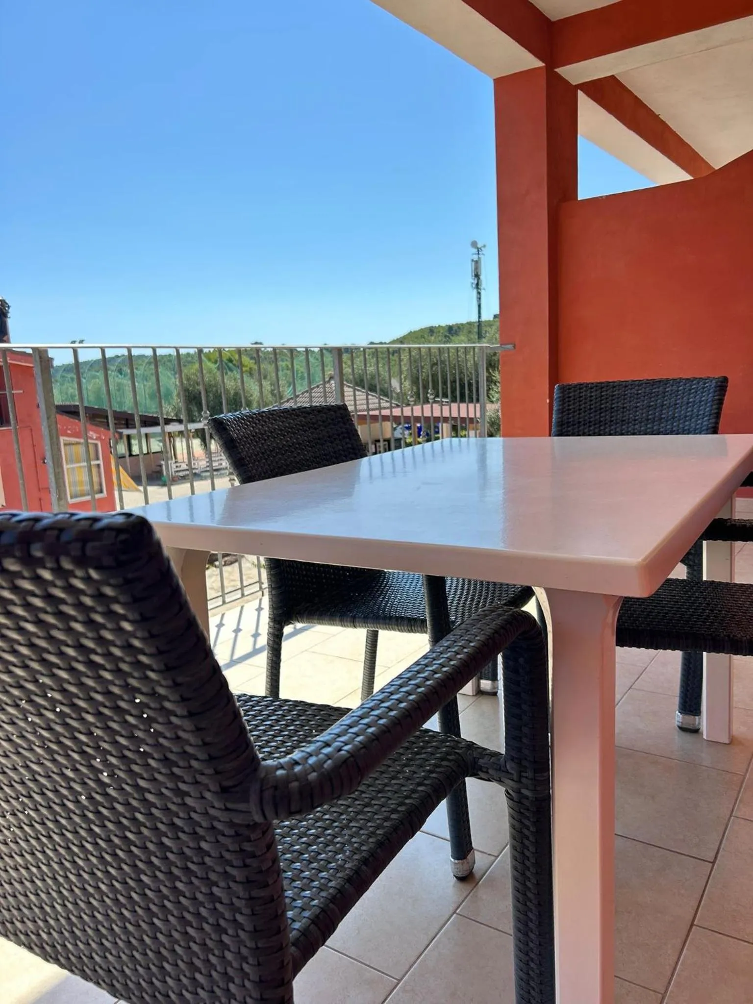 Property building in Appartamenti Vacanze Minervino