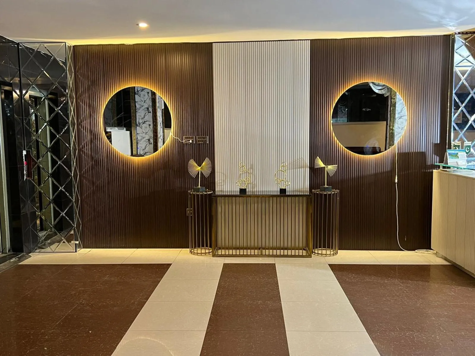 Lobby or reception in Hotel Tourist Inn Lahore