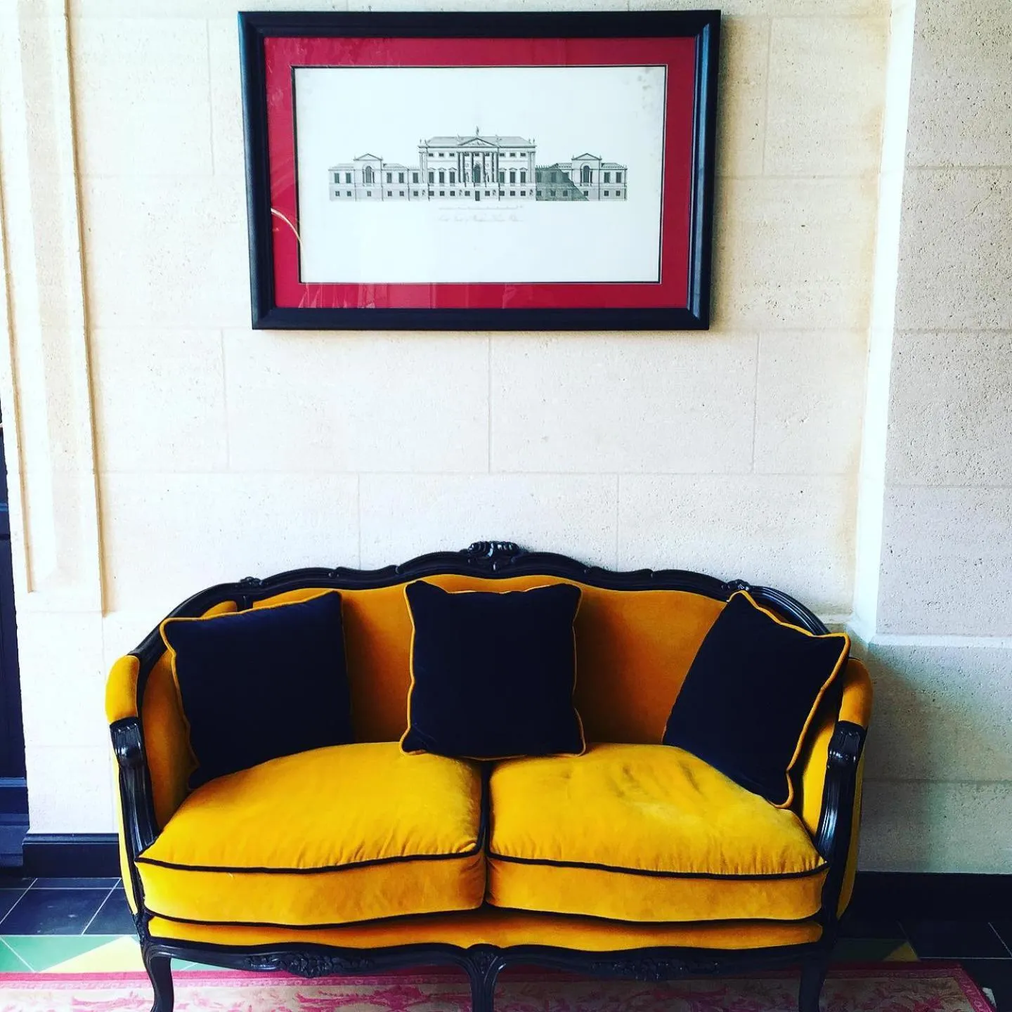 Decorative detail in Hôtel Villa-Lamartine