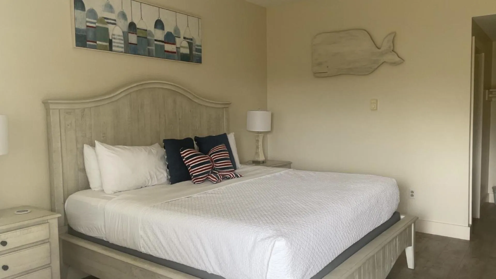 Bedroom, Bed in The Historic General Stanton Inn