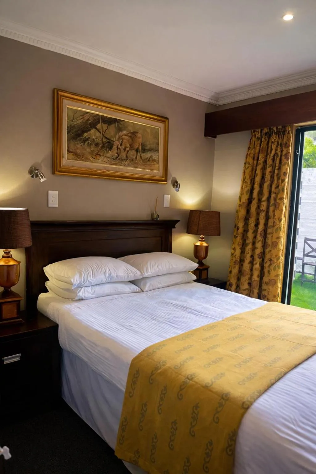 Bedroom, Bed in Aanmani Rose Guesthouse