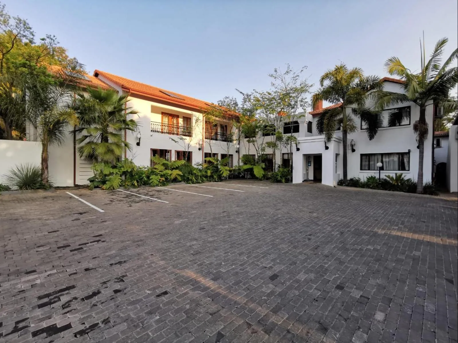 Property building in Aanmani Rose Guesthouse