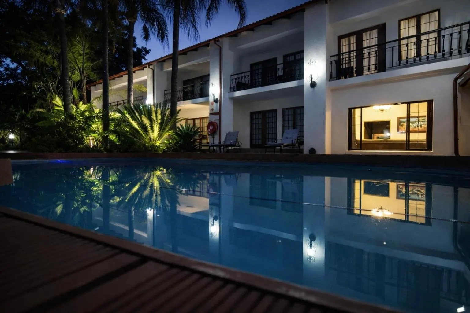 Swimming pool in Aanmani Rose Guesthouse