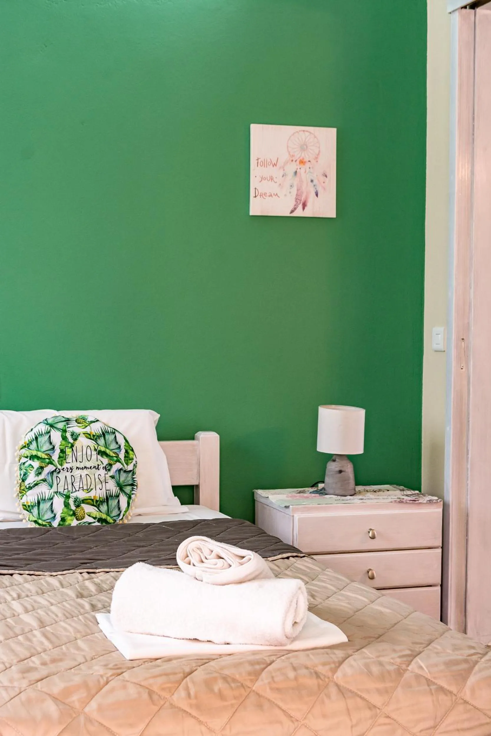 Bed in Ritsinia Apartments