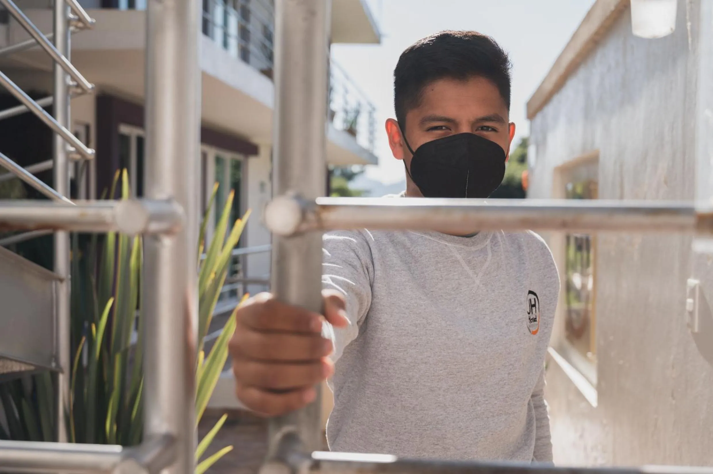 People in JH Hotel Tlatlauqui