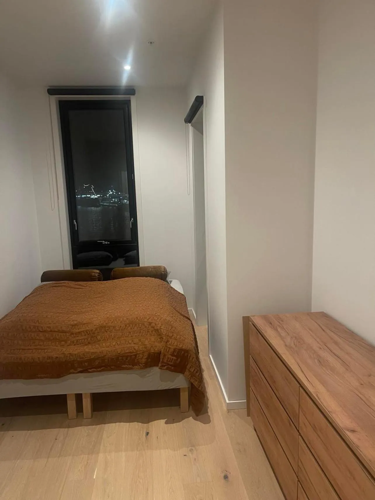 Bedroom, Bed in Vervet apartment