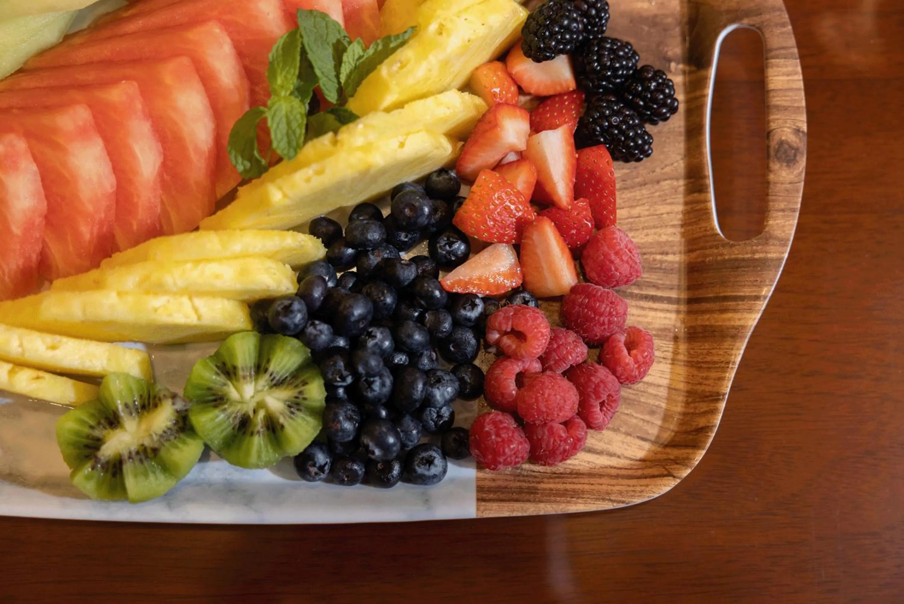 Food and drinks in AZUR Legacy Collection Hotel