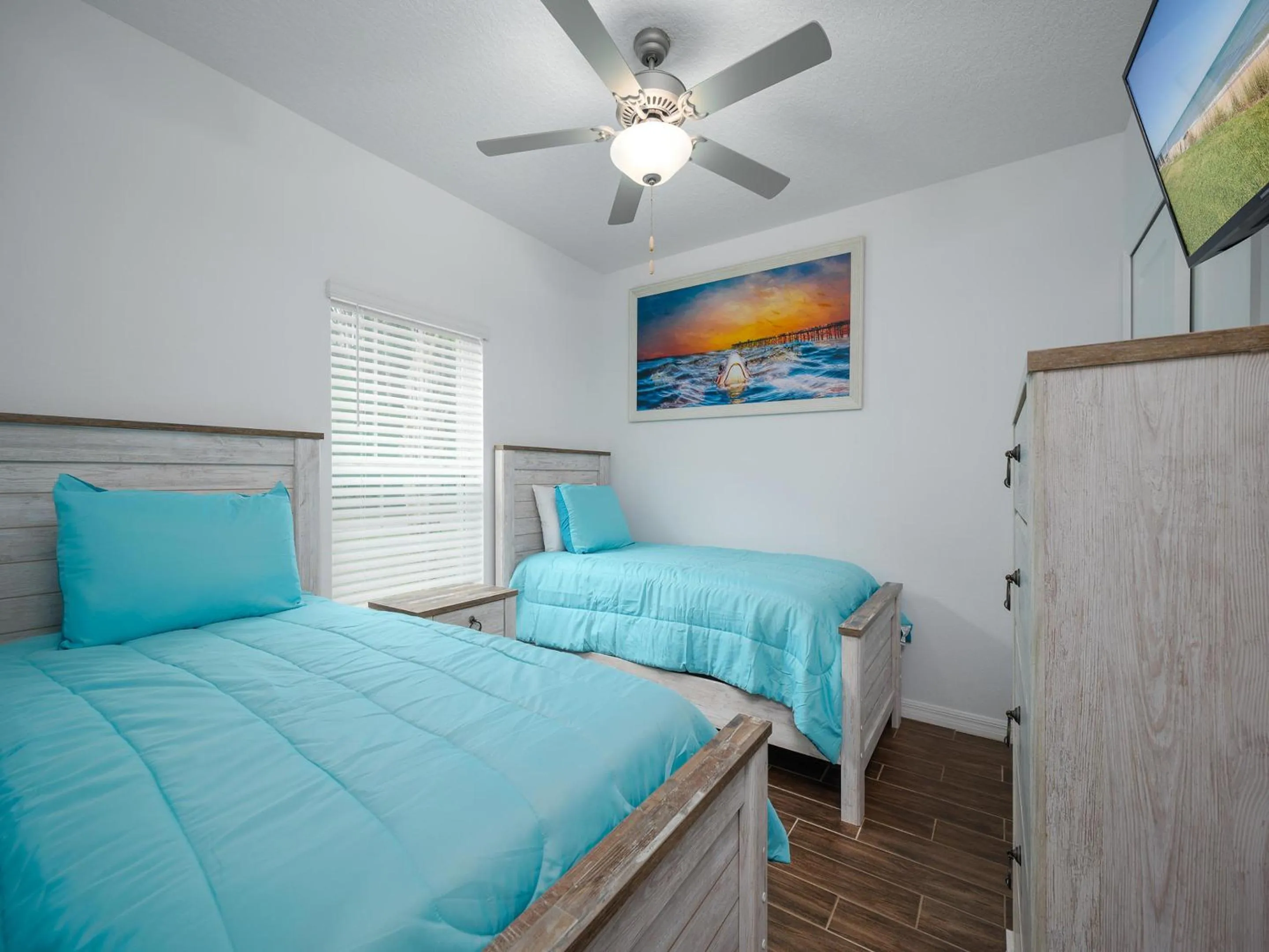 Property building, Bed in Breezy Villa