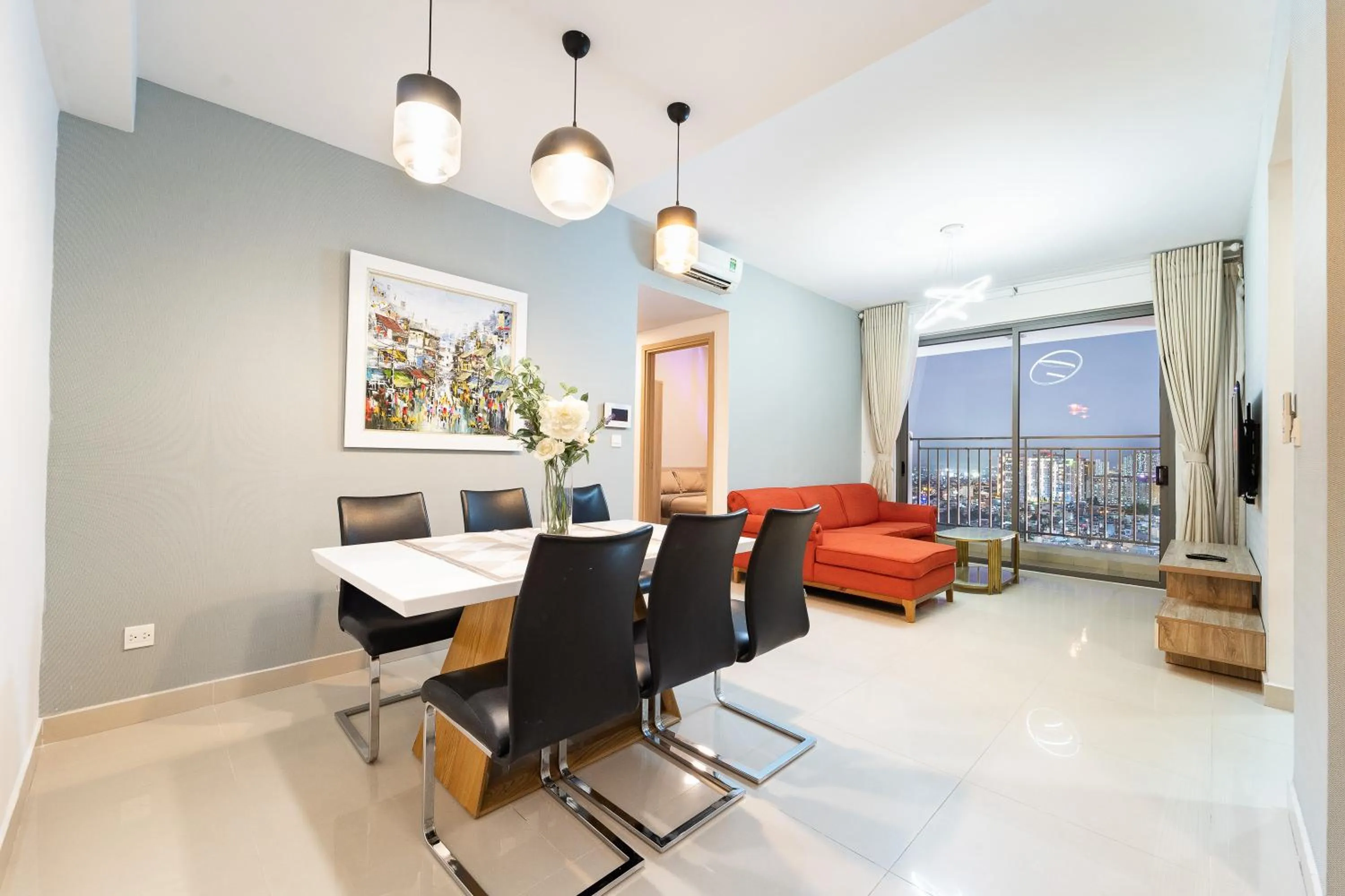 YO's Homes Rivergate Apartment Infinity Pool Near District 1