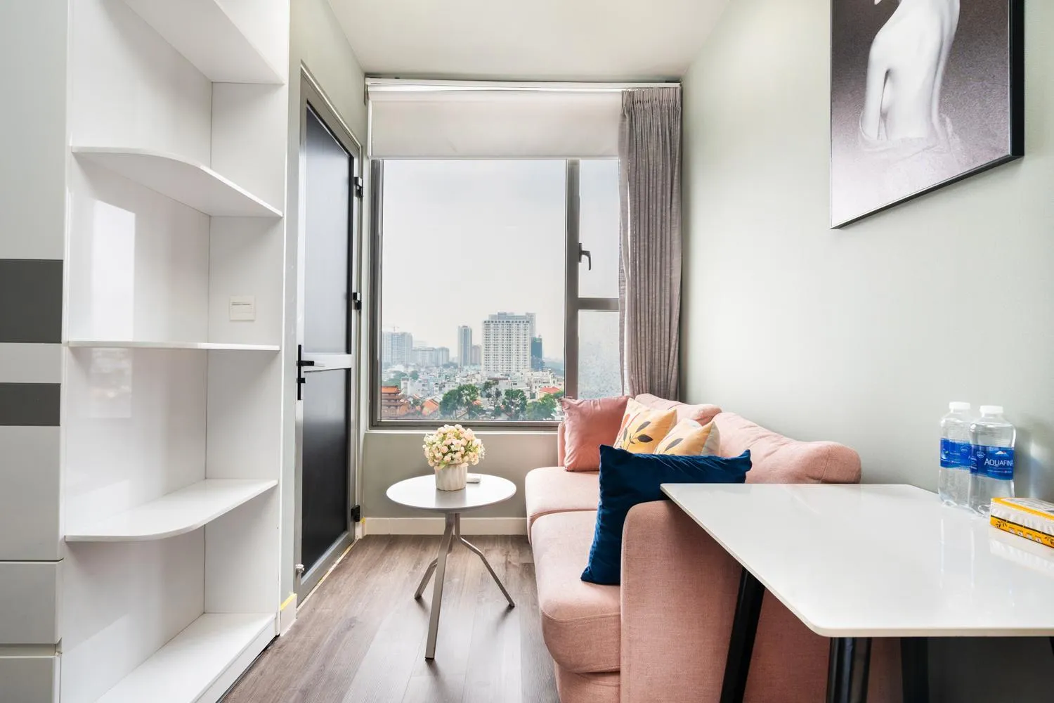 YO's Homes Rivergate Apartment Infinity Pool Near District 1