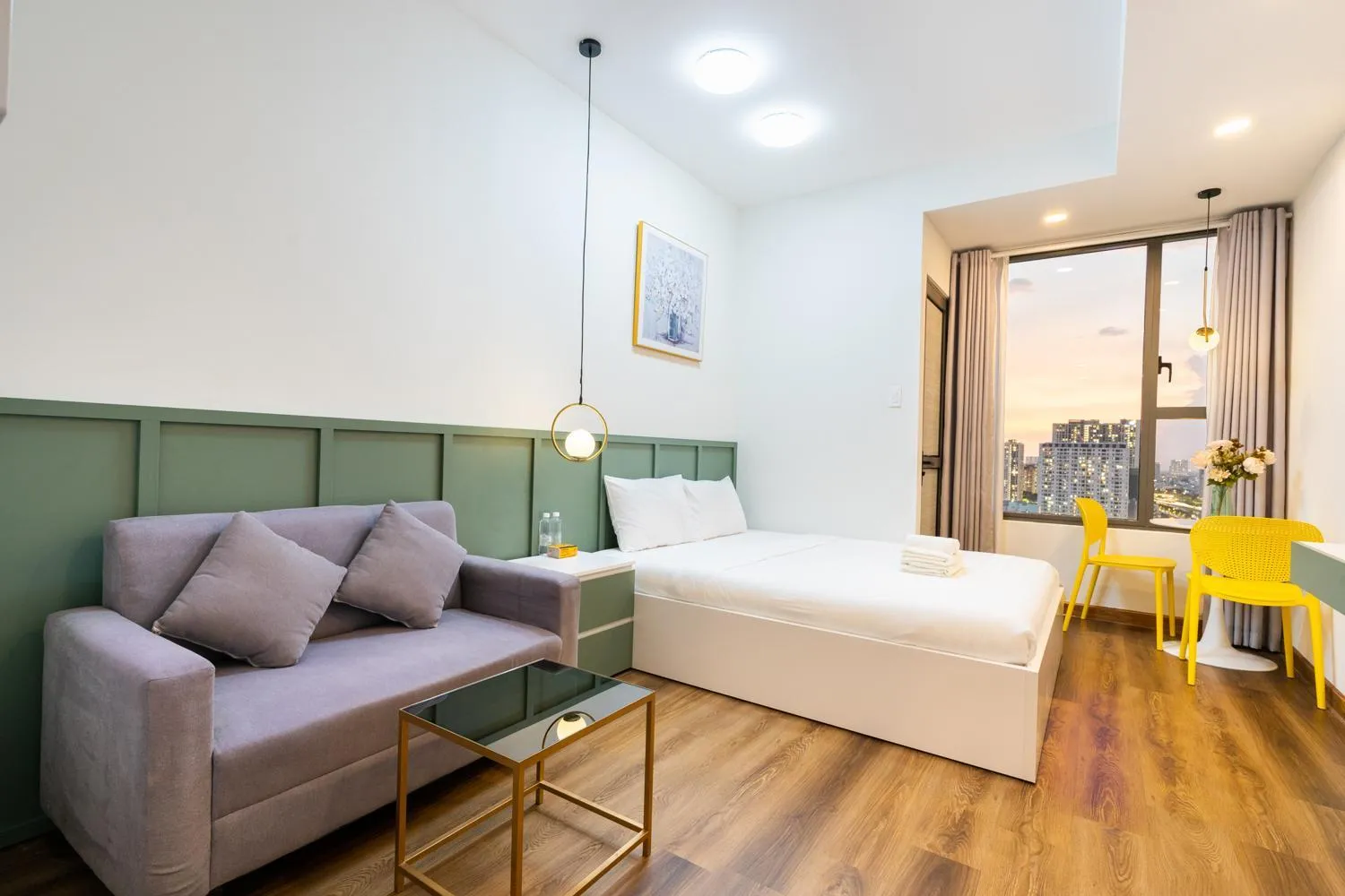 YO's Homes Rivergate Apartment Infinity Pool Near District 1