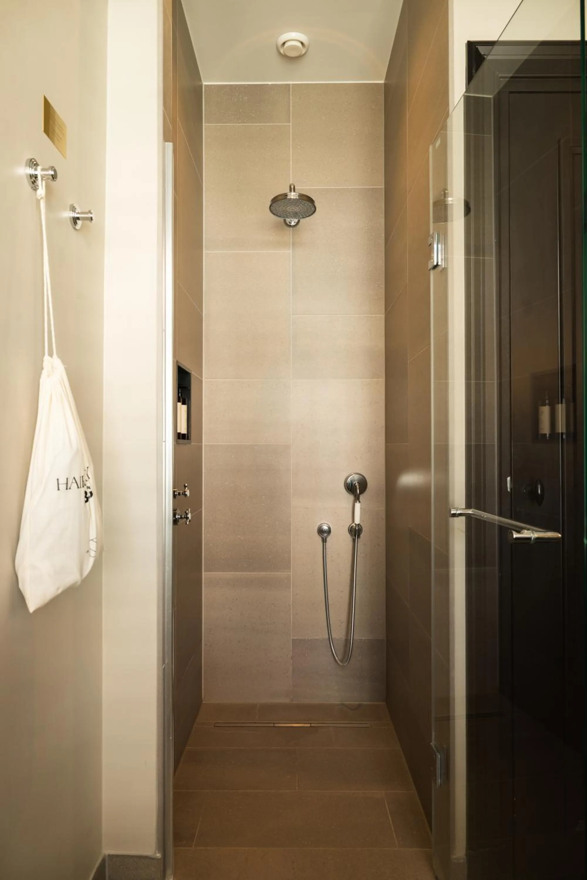 Shower in BEAUMONT Maastricht