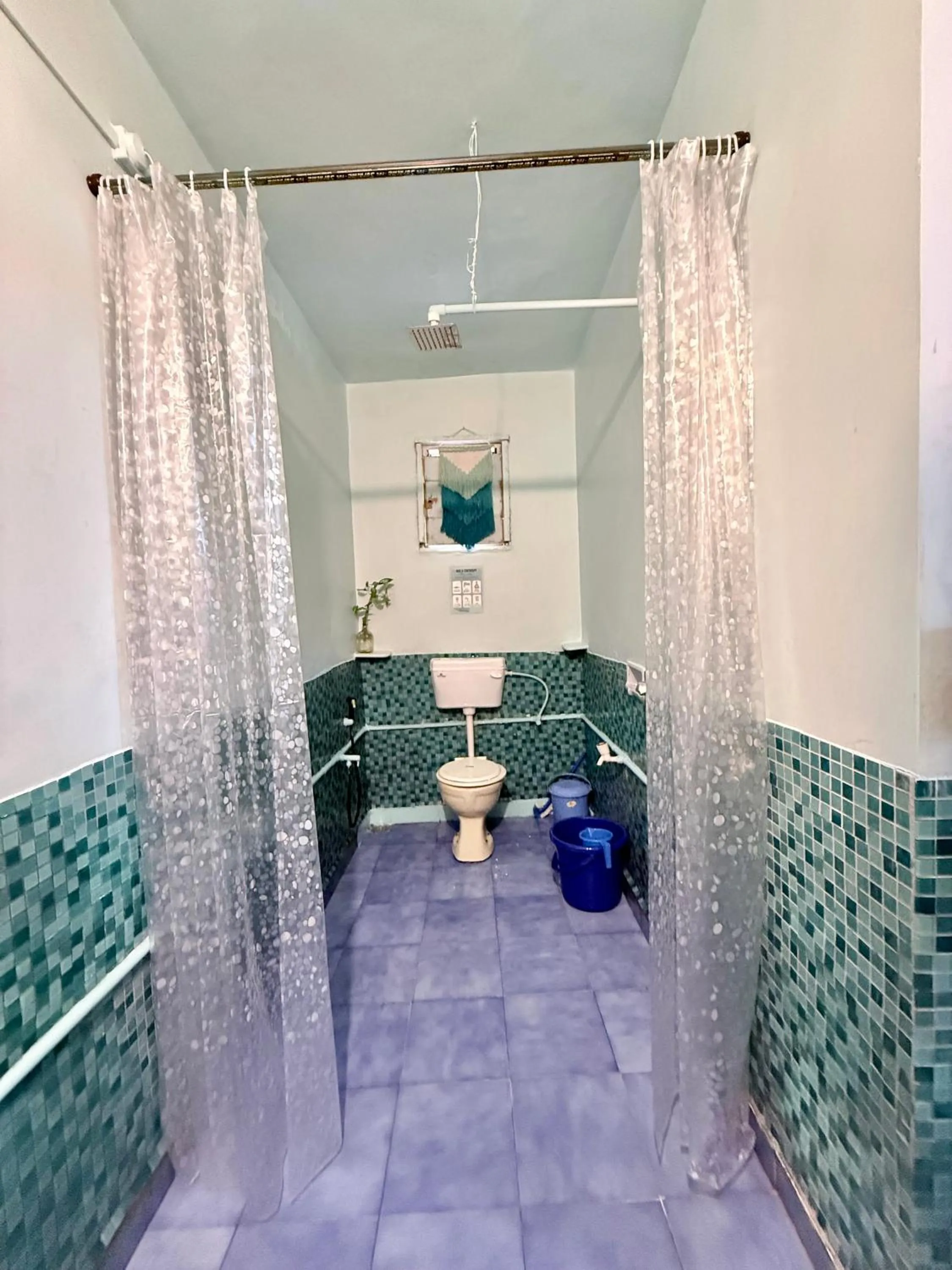 Bathroom in Endless Blue Hostel