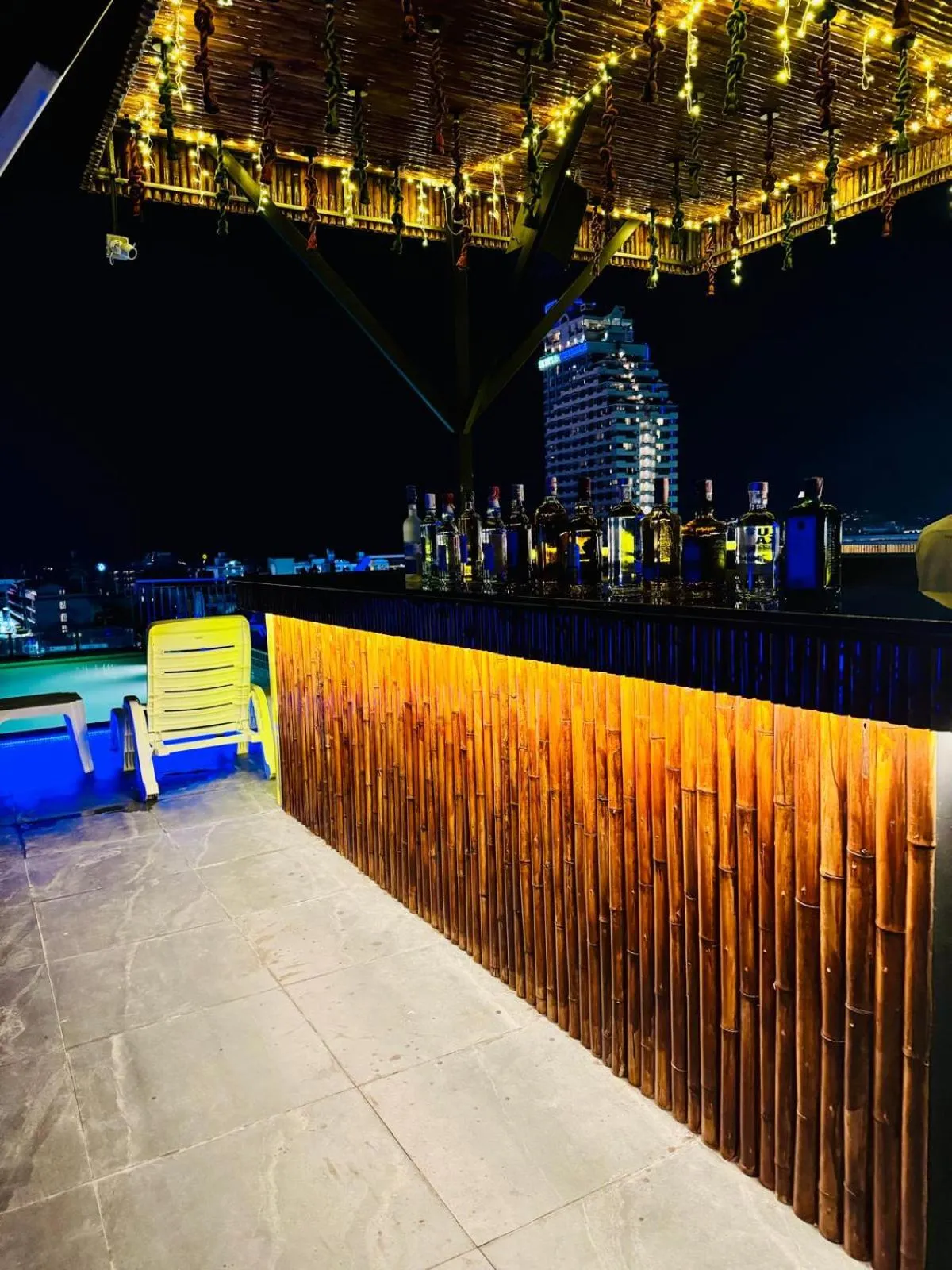 Lounge or bar in Cocoon APK Resort & Spa