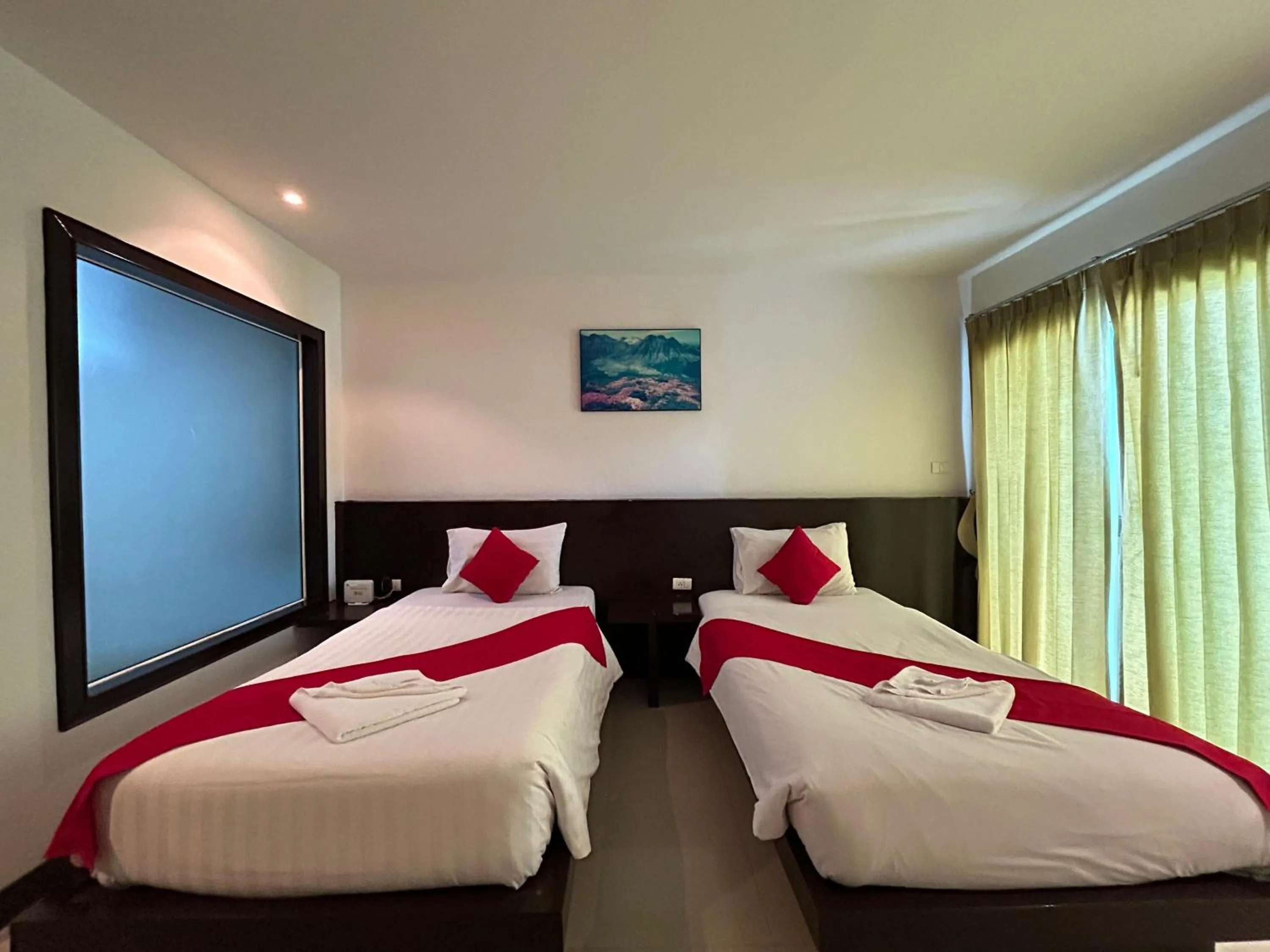 Bed in Cocoon APK Resort & Spa