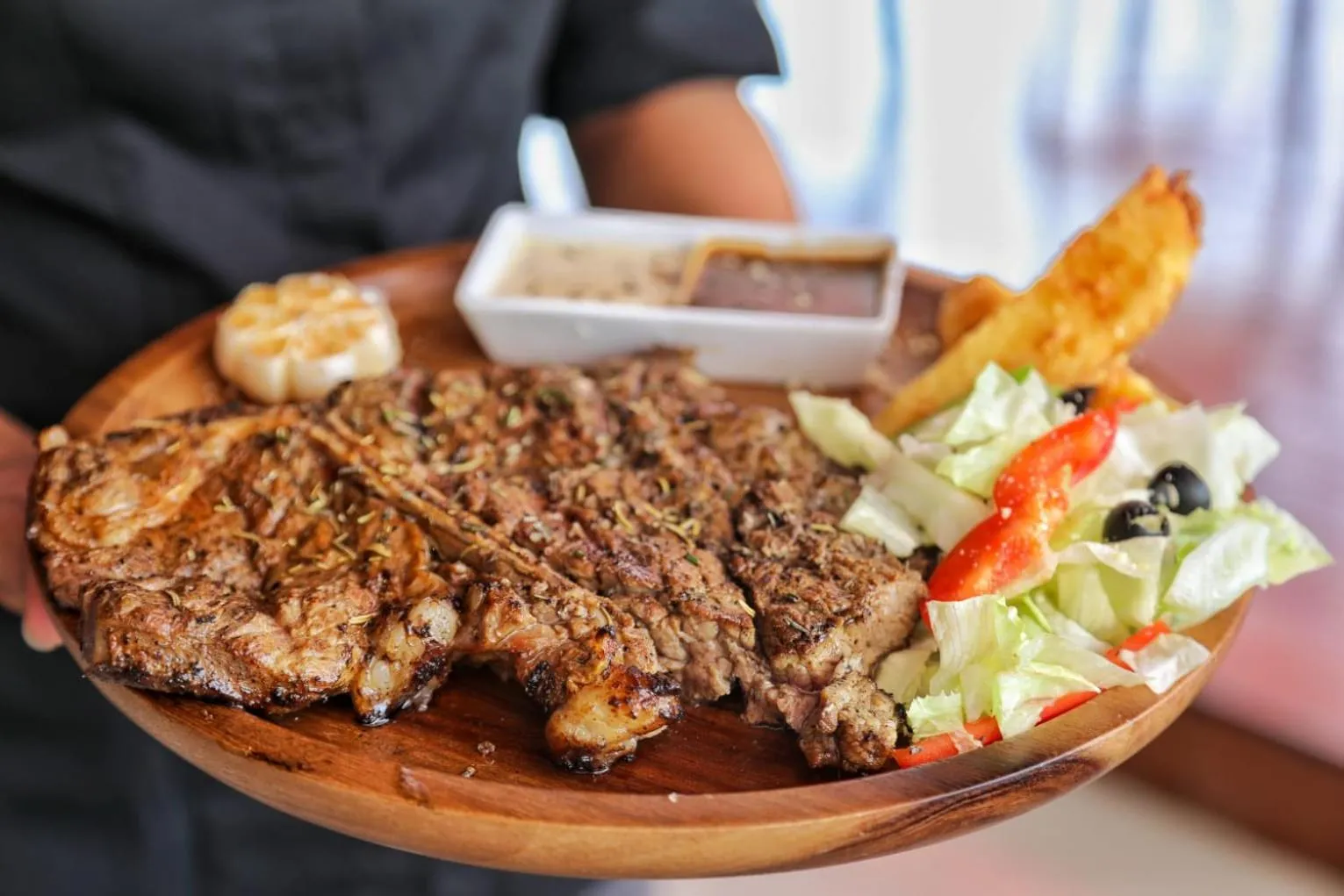 Restaurant/places to eat in Cocoon APK Resort & Spa