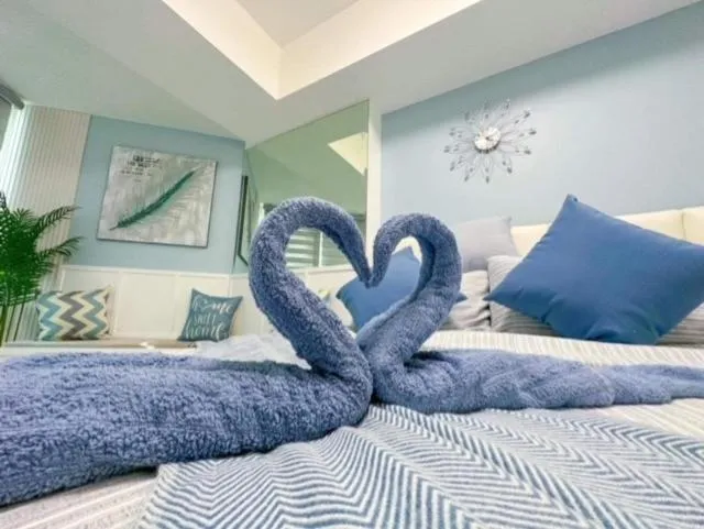 Bed in LA CASA ALEYKA AZURE NORTH PAMPANGA BALI Tower 518