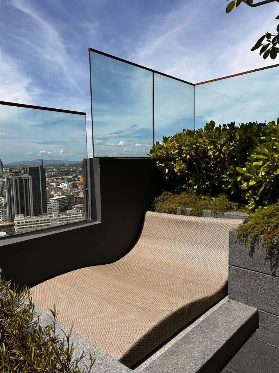 Day in EDGE Central Pattaya