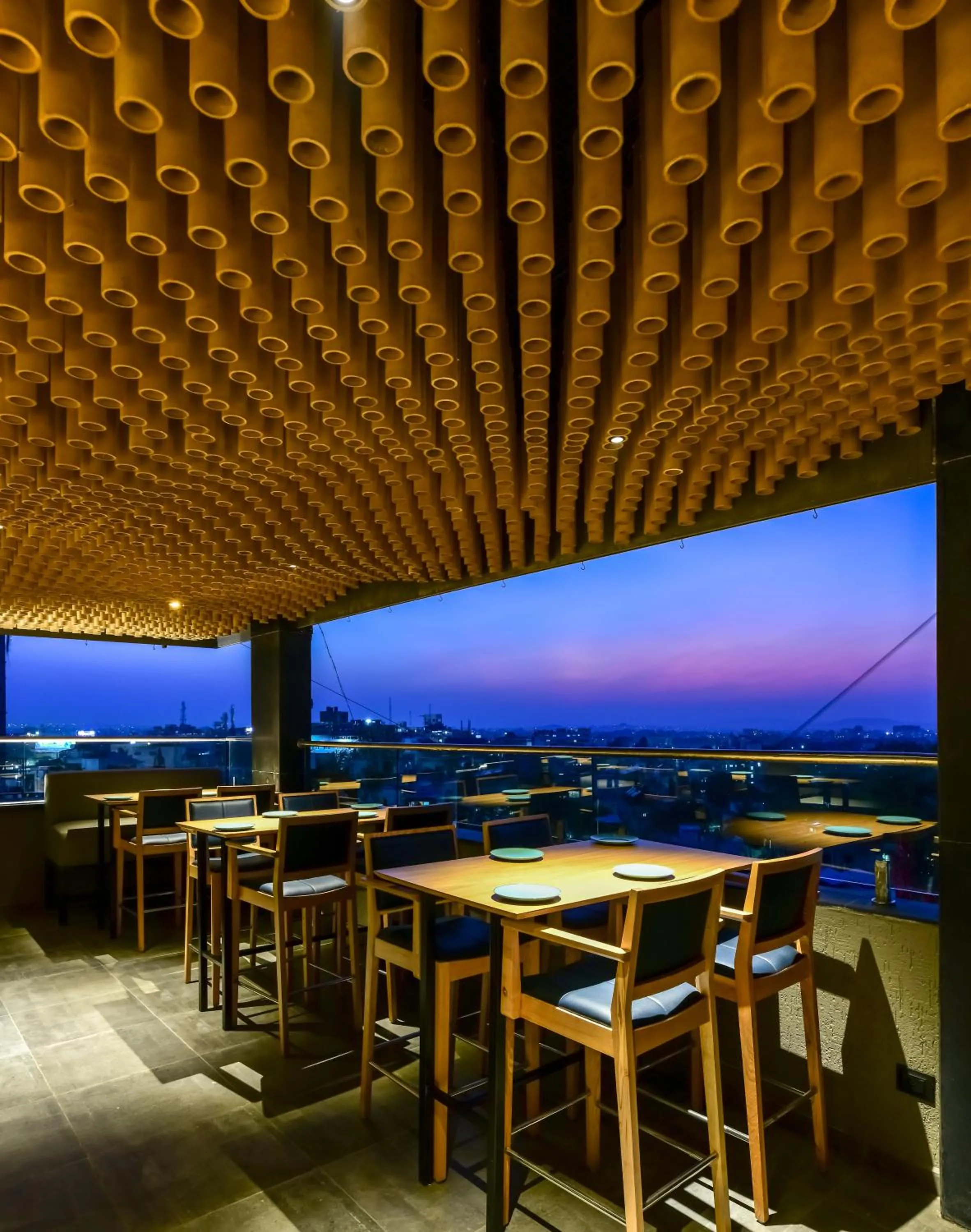 Restaurant/places to eat in Regenta Place Raysons Kolhapur