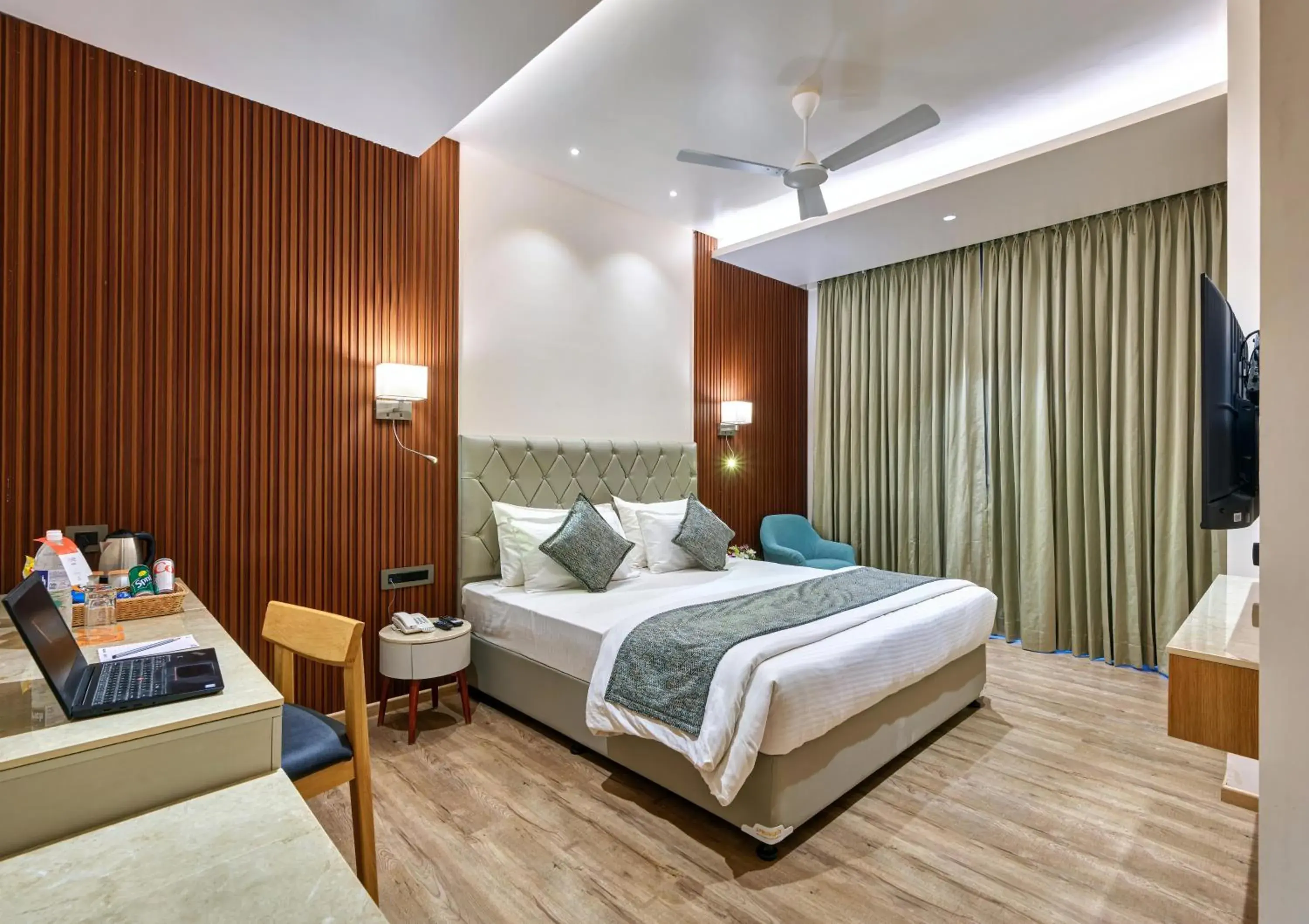 King Room - single occupancy in Regenta Place Raysons Kolhapur King Room - single occupancy in Regenta Place Raysons Kolhapur