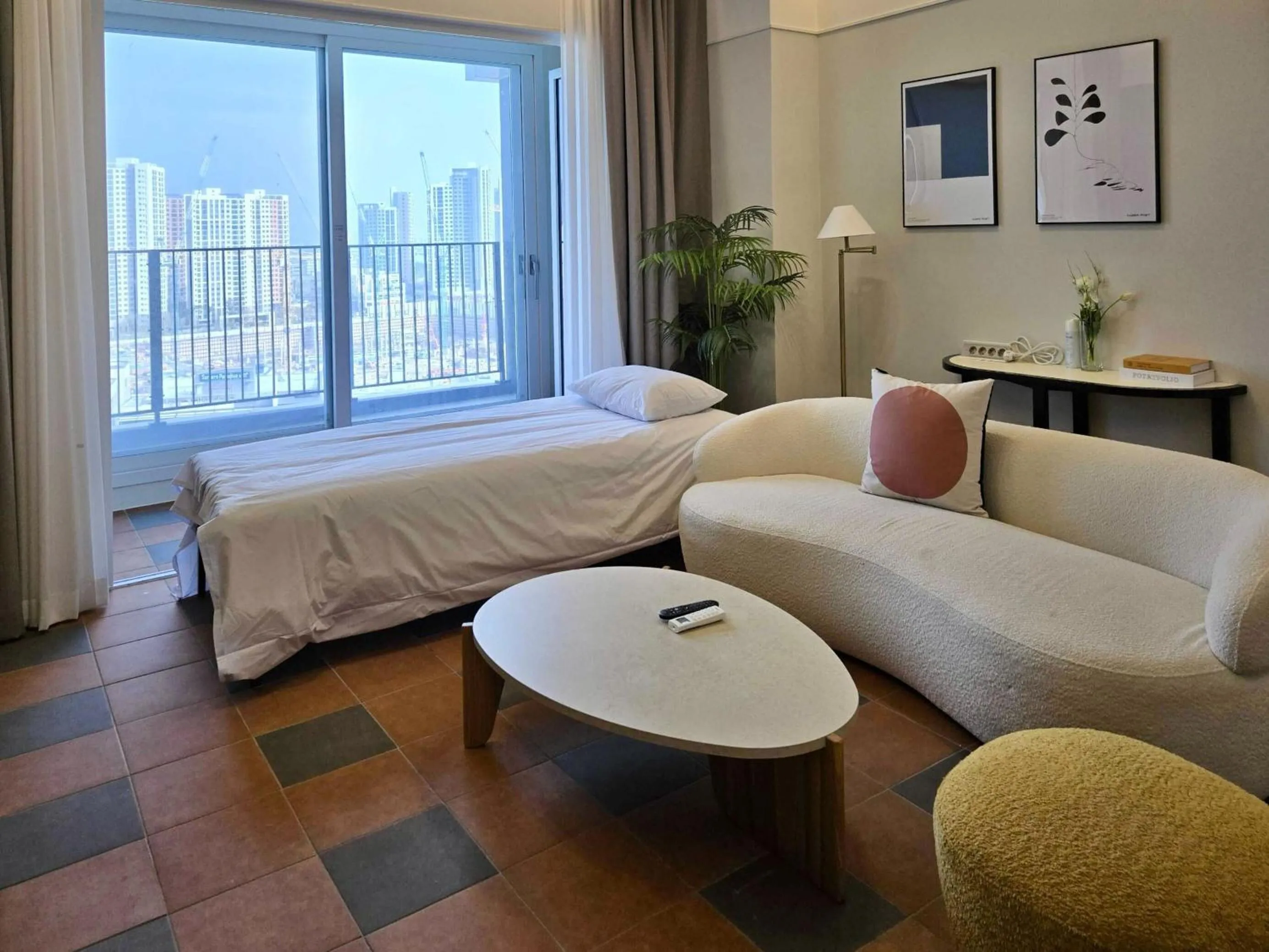 Living room, Bed in Le collective Siheung Wavepark