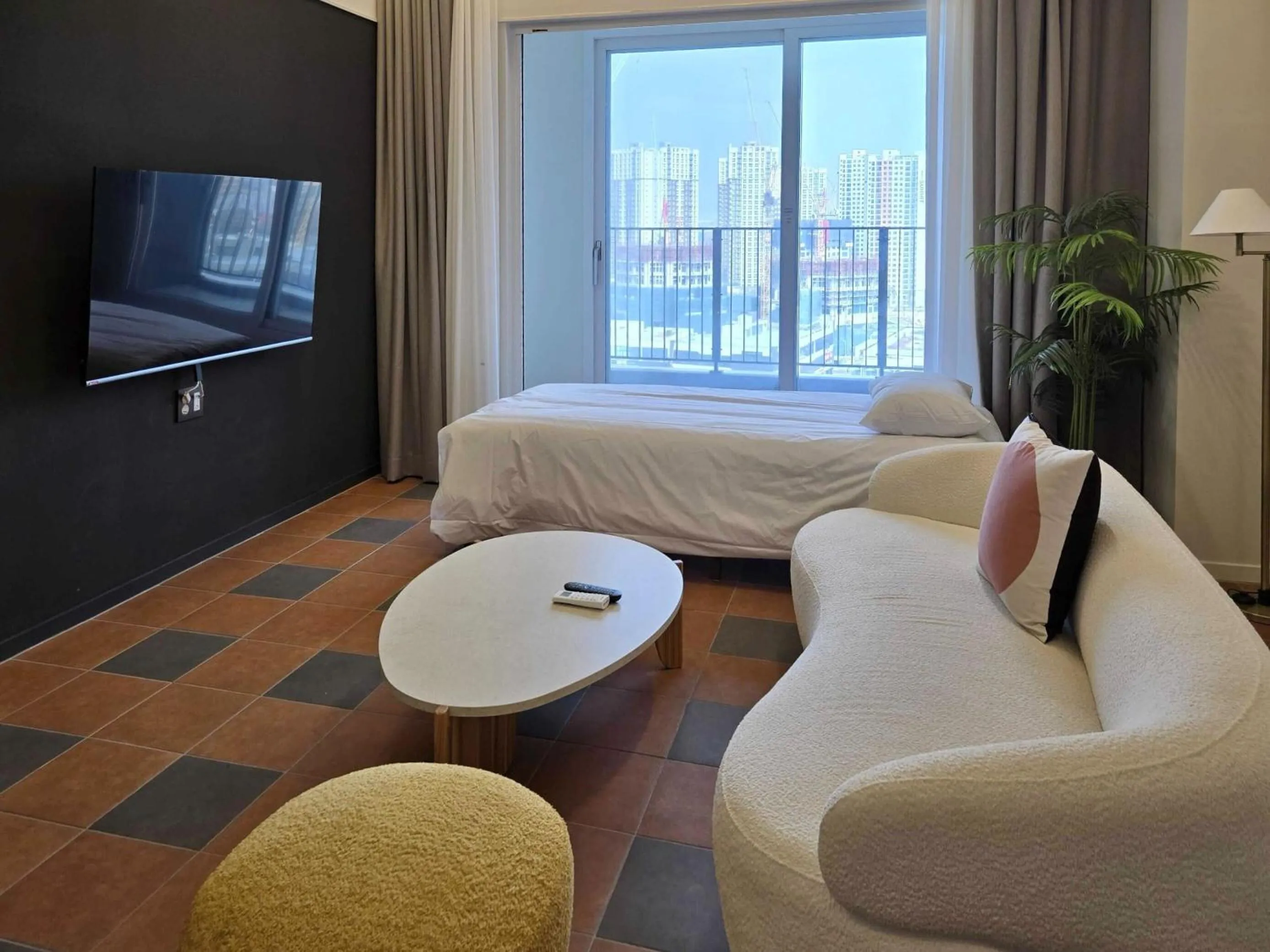 Living room, Bed in Le collective Siheung Wavepark