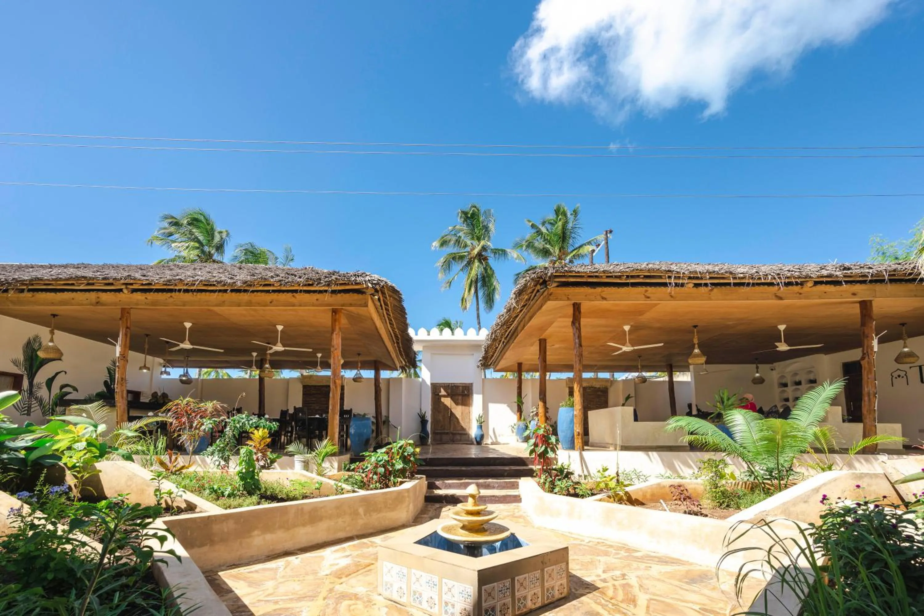 TASNEEM islamic luxury suites