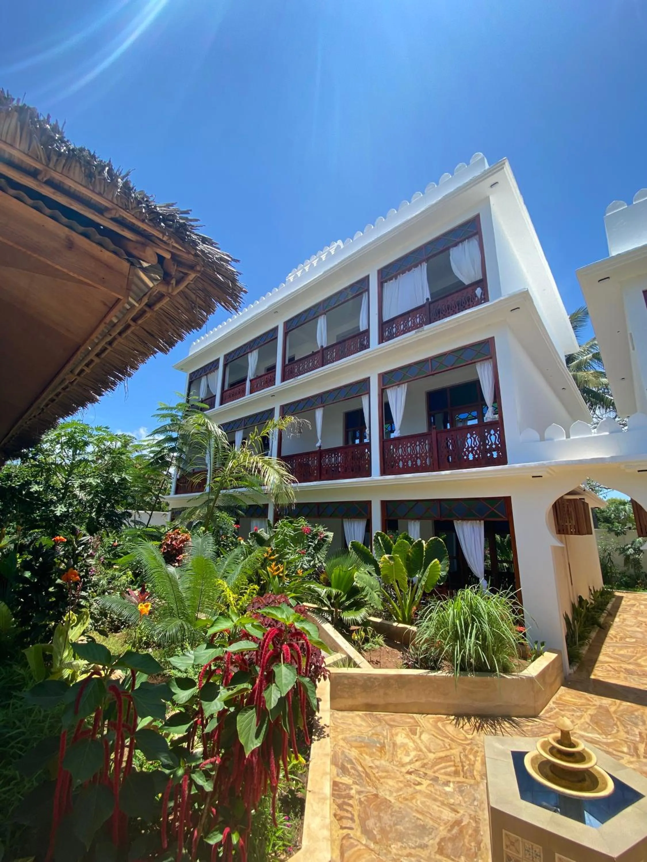 TASNEEM islamic luxury suites