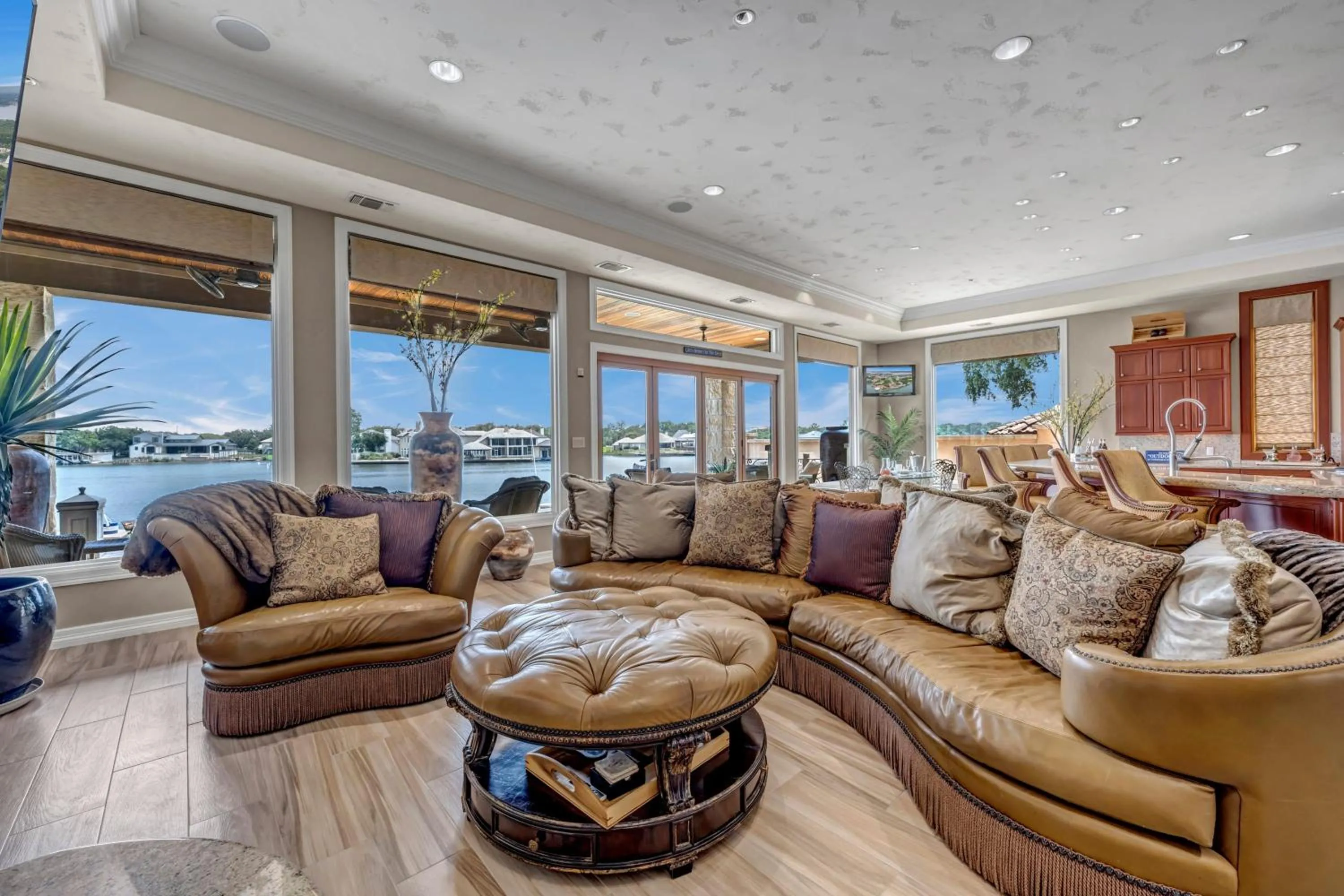 The Villa on Matern New Listing