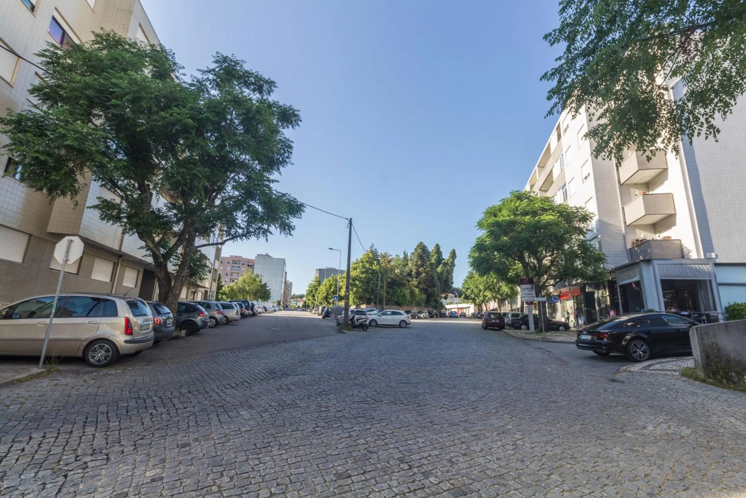 Off site in Quinta da Armada, Apartamento em Braga by House and People
