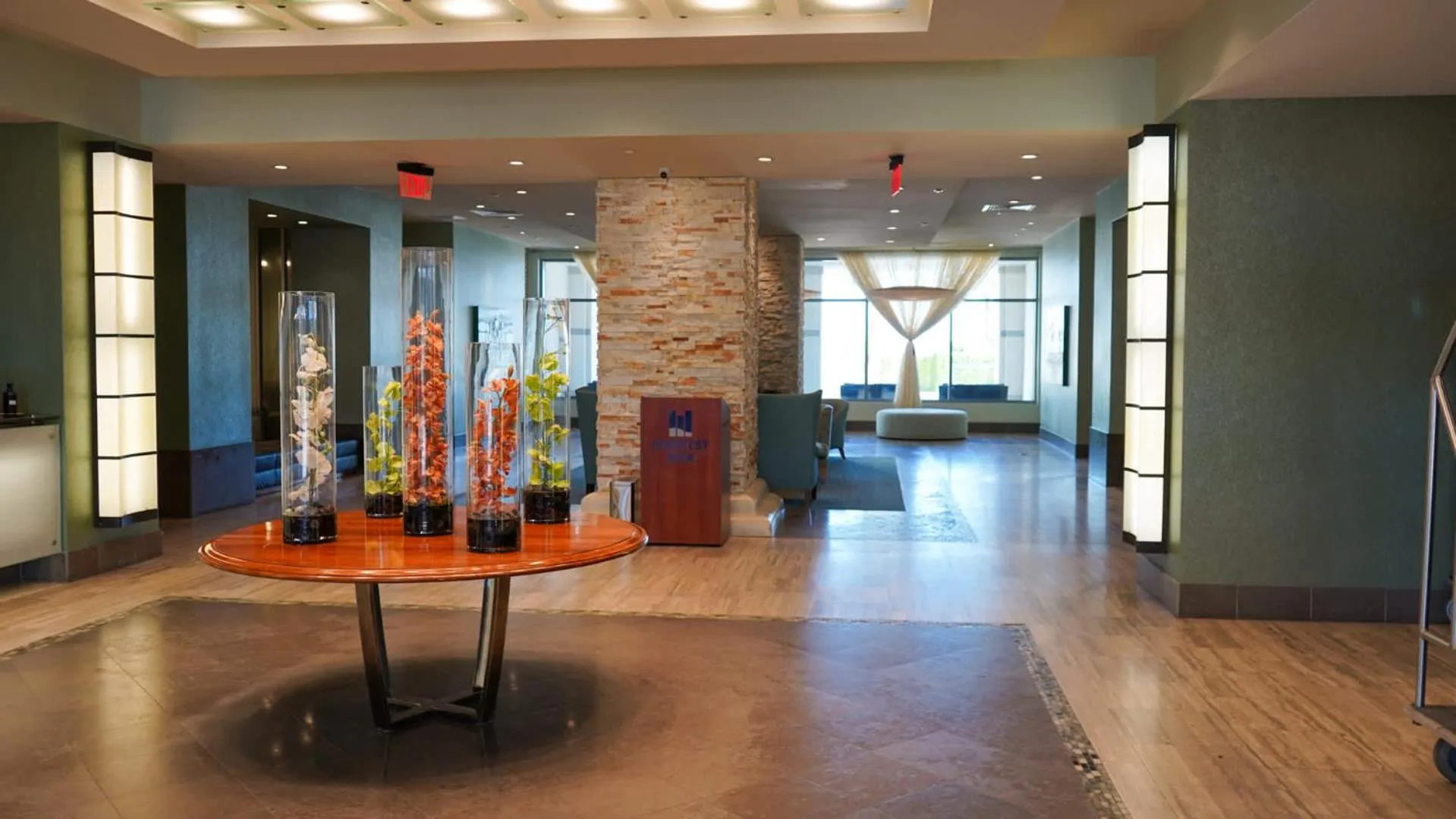 Living room in Sapphire 1706