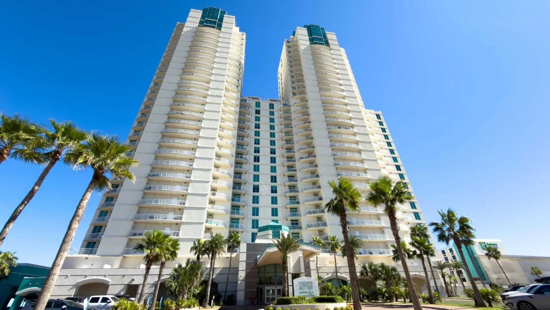 Other in Sapphire 1706