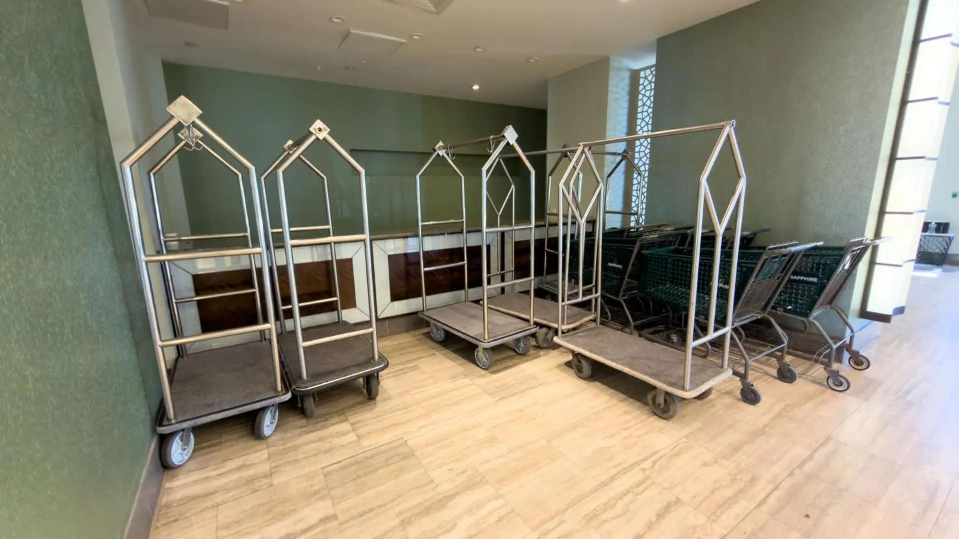 Bed in Sapphire 1706