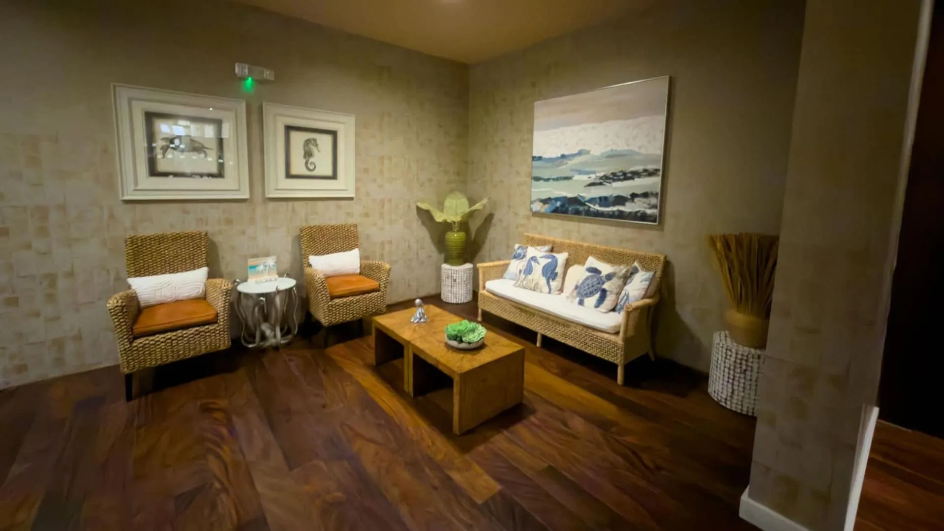 Living room in Sapphire 1706