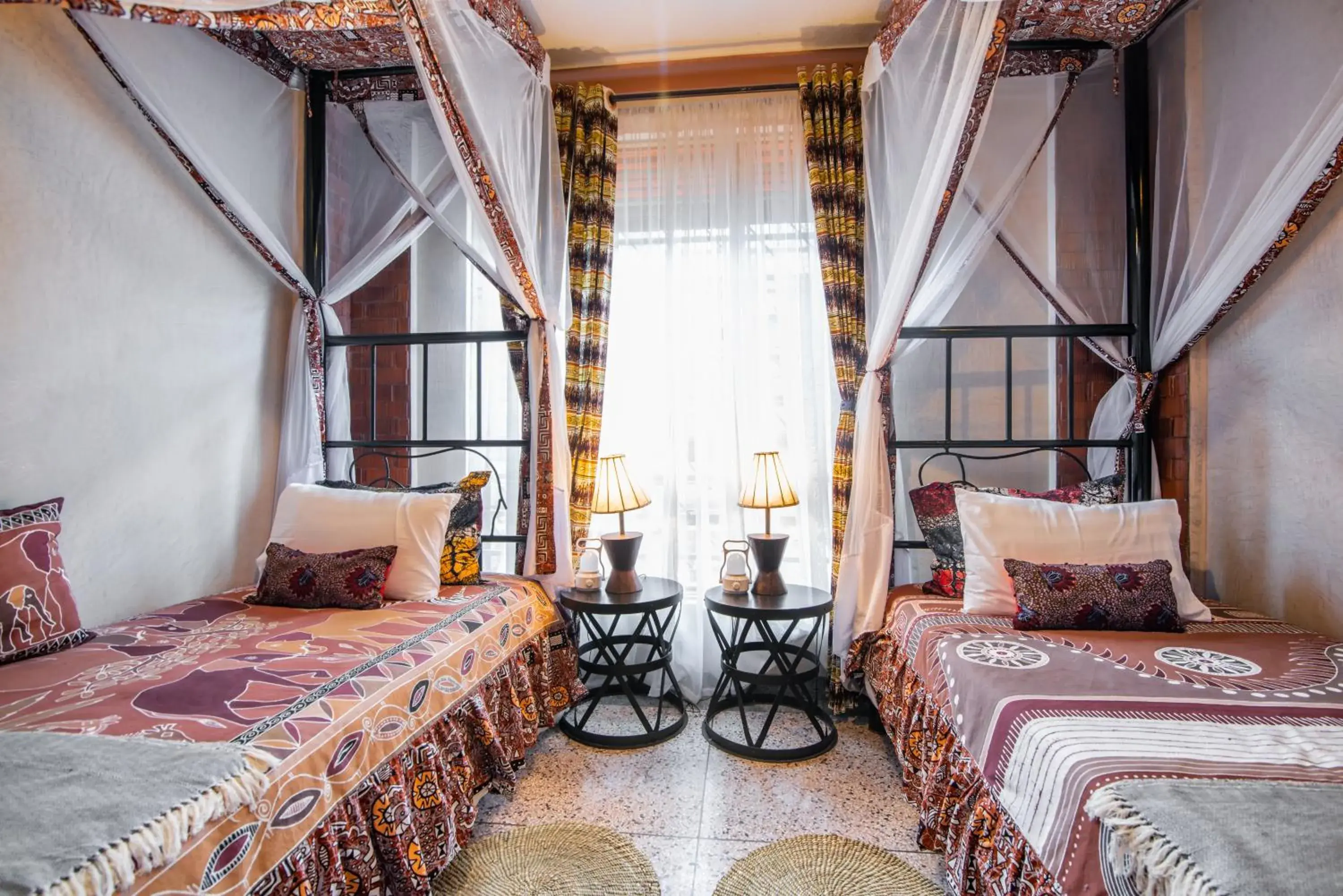 Twin Room with Private Bathroom - single occupancy in JET VILLAS ENTEBBE ( JVE ) Twin Room with Private Bathroom - single occupancy in JET VILLAS ENTEBBE ( JVE )