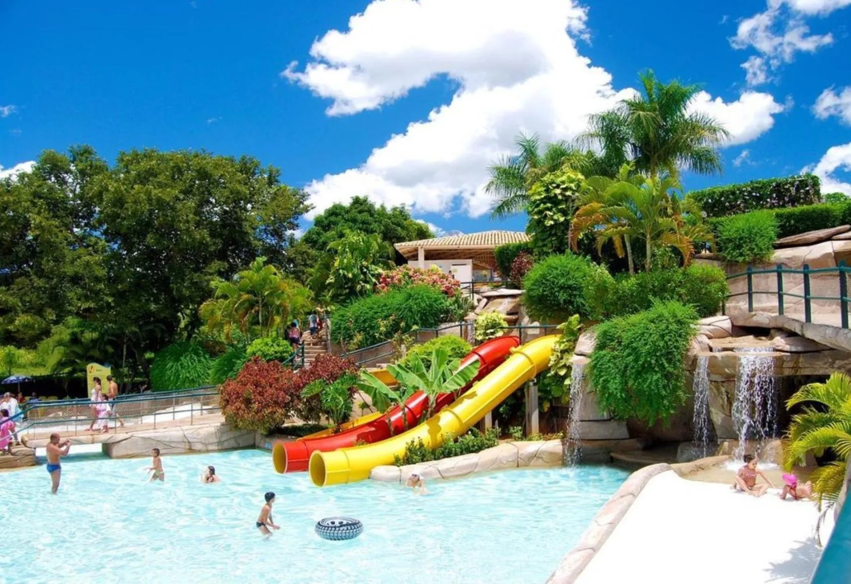 Aqua park in Spazzio Diroma Hospedagem com acesso gratuito no Acqua Park