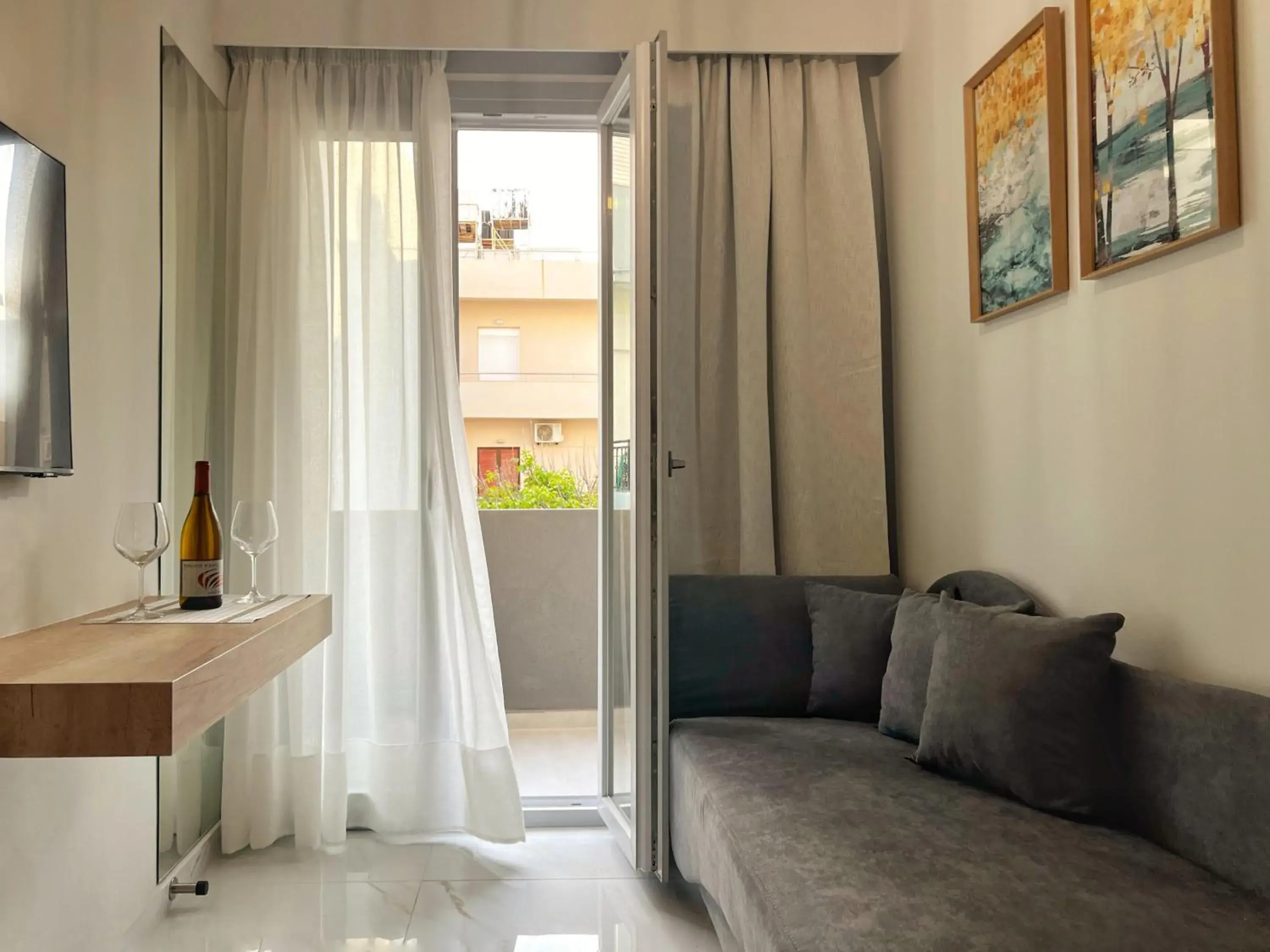 Apartment with Balcony in B&K ROOMS Apartment with Balcony in B&K ROOMS