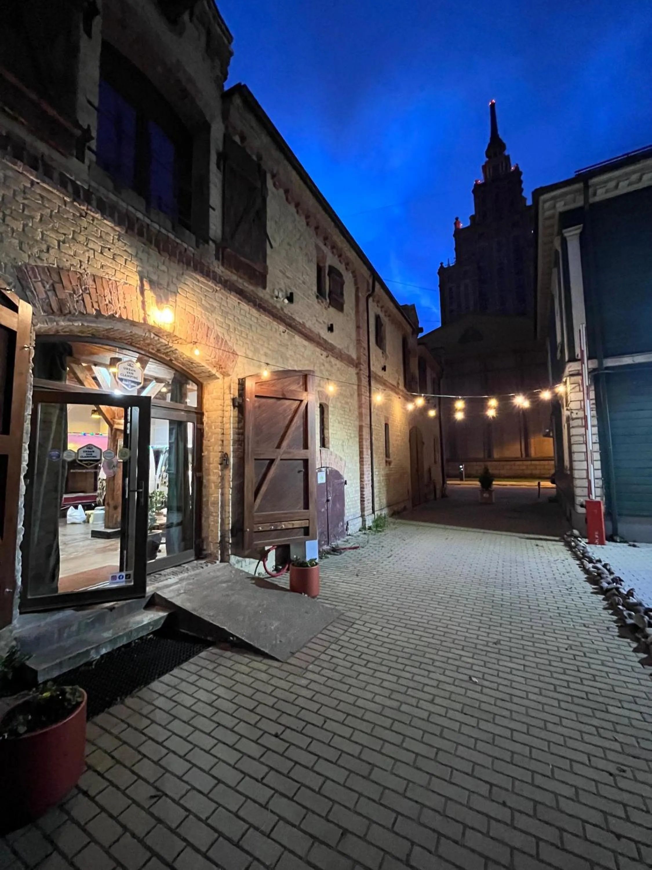 Urban Van Glamping Riga