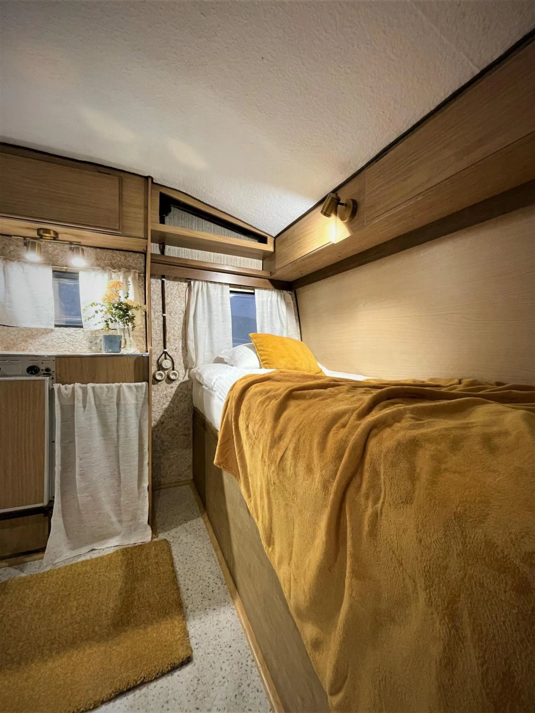 Urban Van Glamping Riga