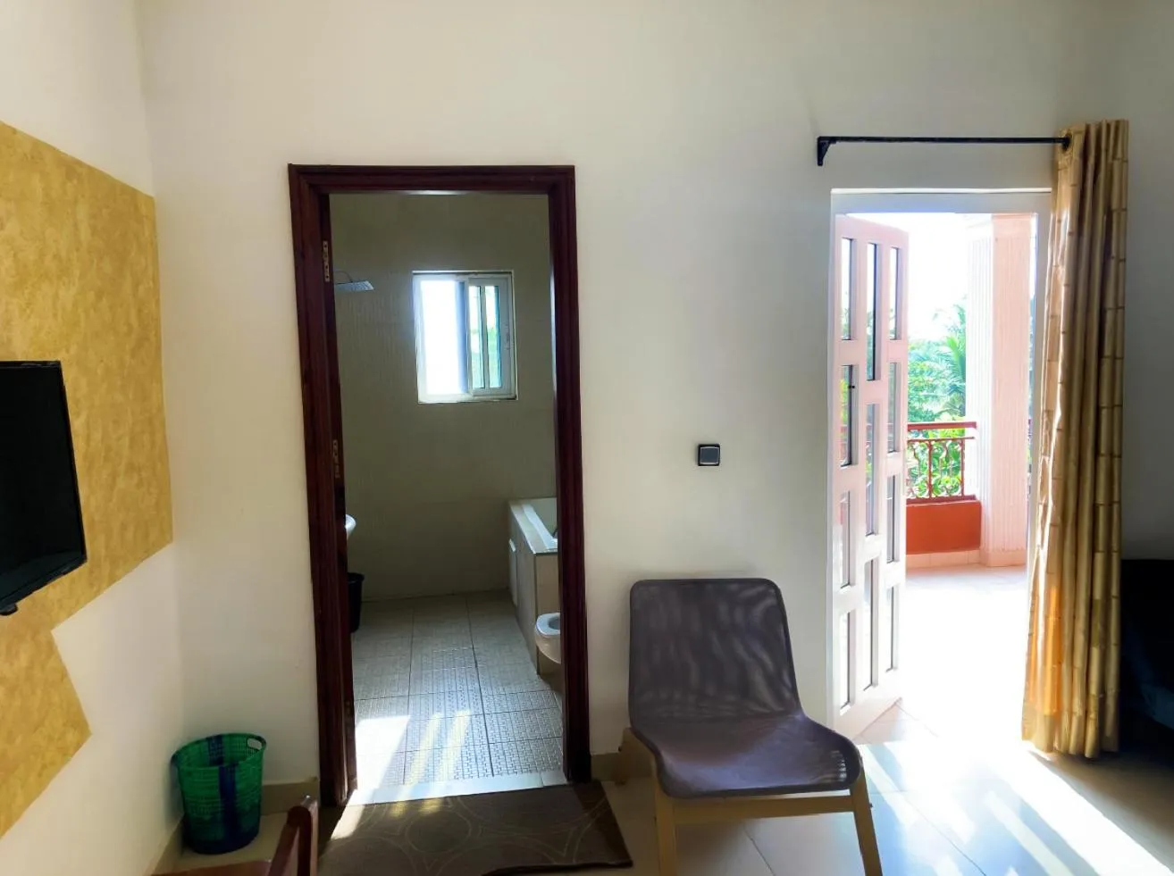 Photo of the whole room in Hotel Bel Azur Grand-Popo