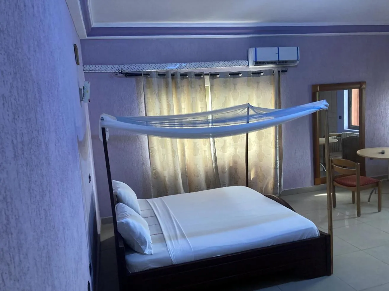 Photo of the whole room in Hotel Bel Azur Grand-Popo